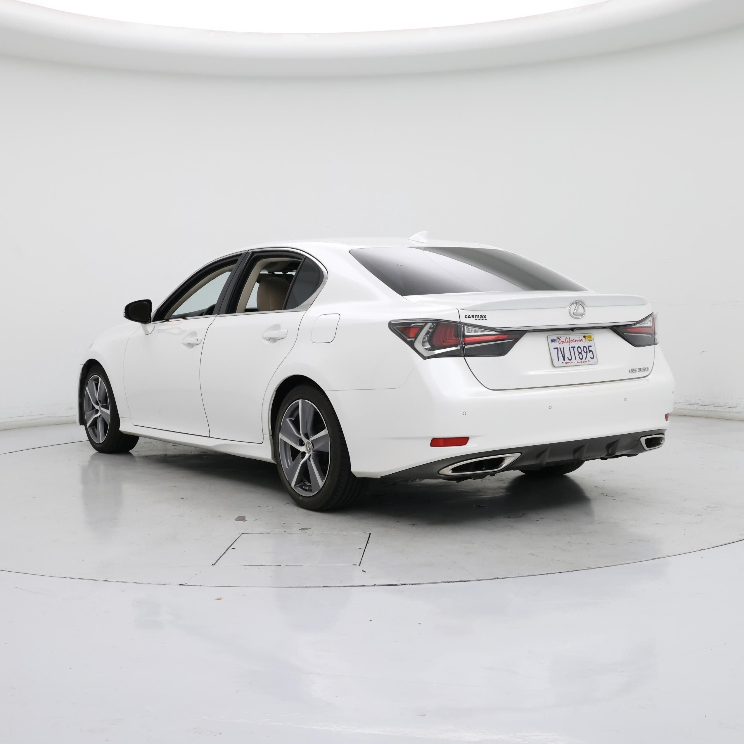 Thumbnail: 2016 Lexus GS - 2