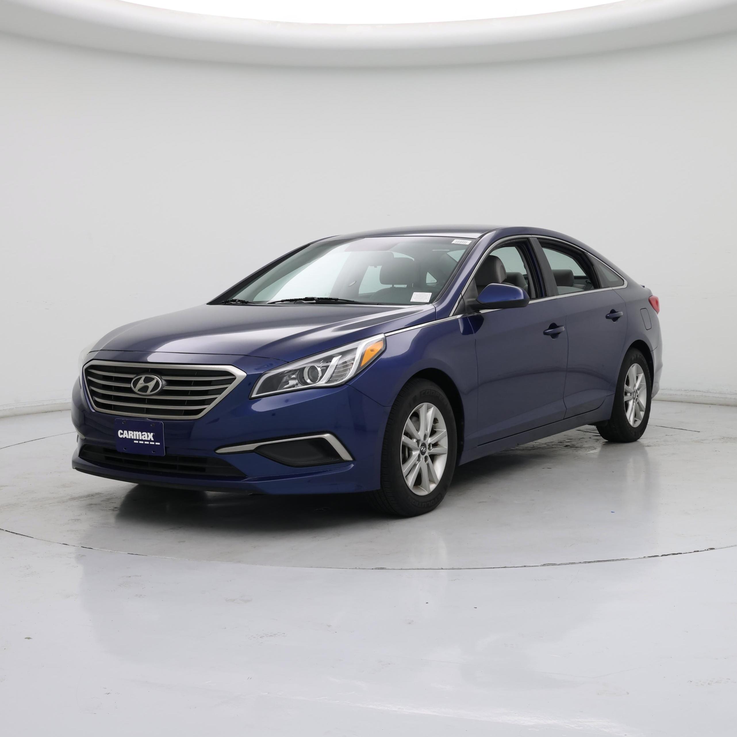 Thumbnail: 2017 Hyundai Sonata - 4