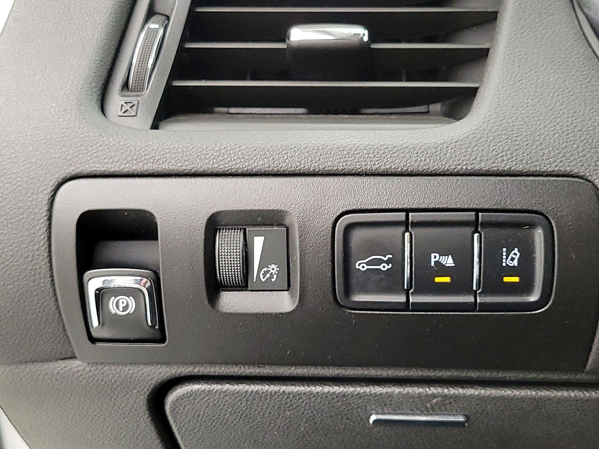 Thumbnail: 2014 Chevrolet Impala - 13