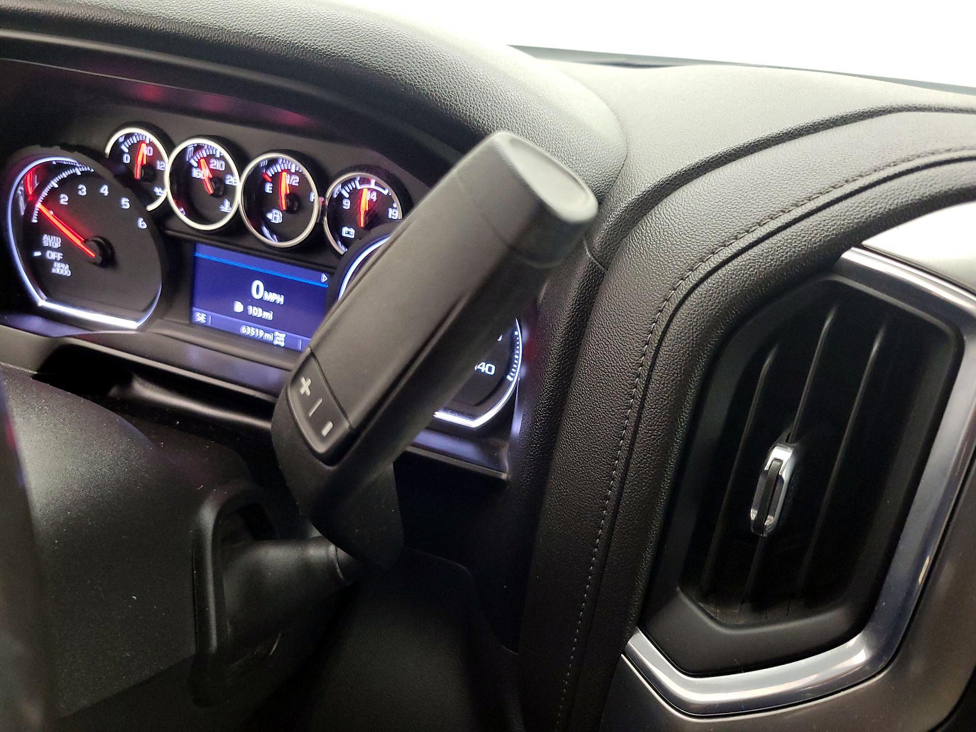 Thumbnail: 2020 Chevrolet Silverado 1500 - 17