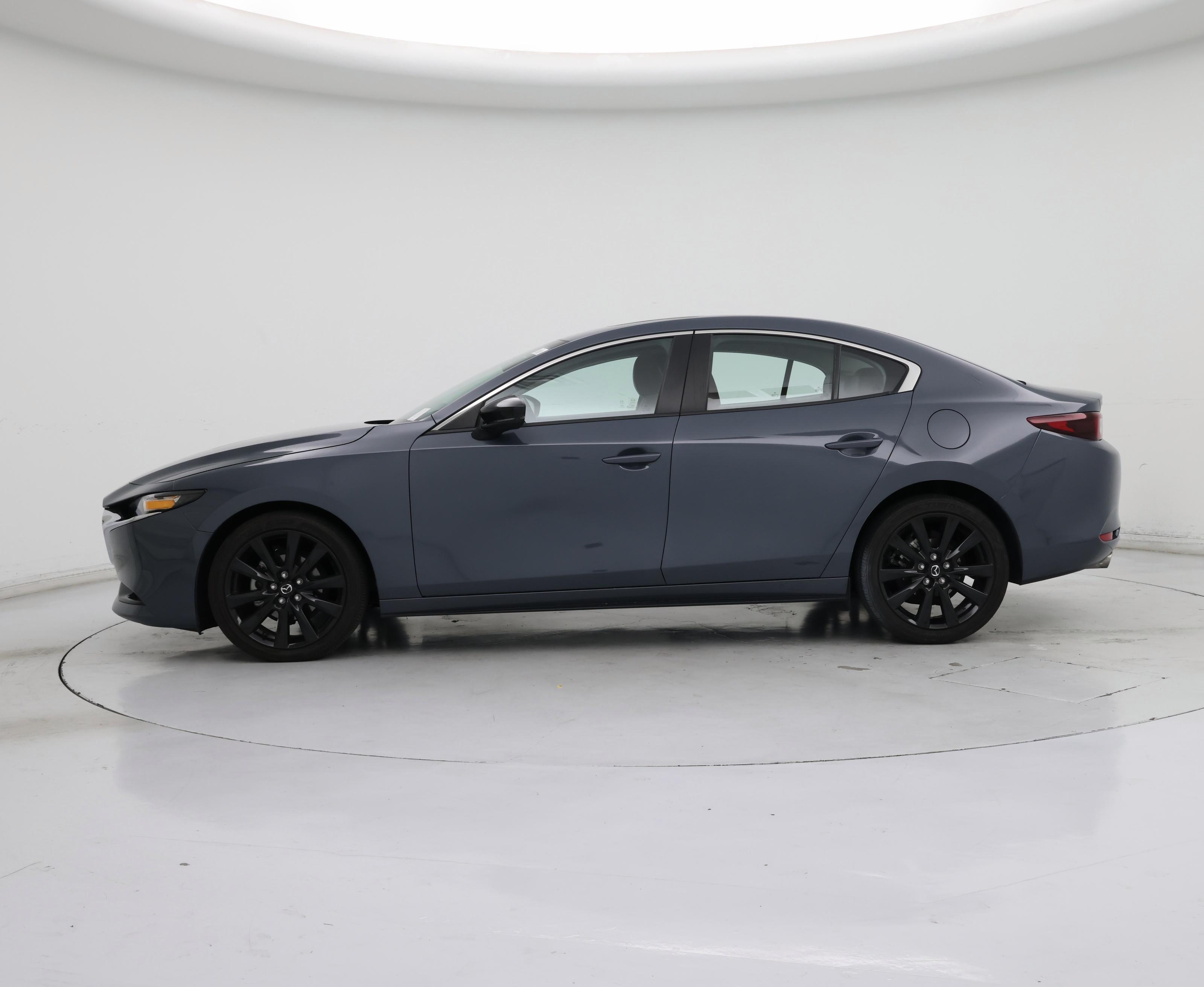 Thumbnail: 2022 Mazda Mazda3 - 3