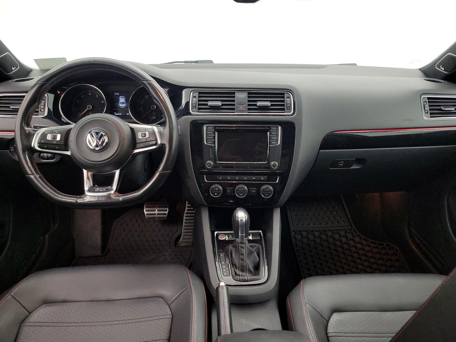 Thumbnail: 2016 Volkswagen Jetta - 9
