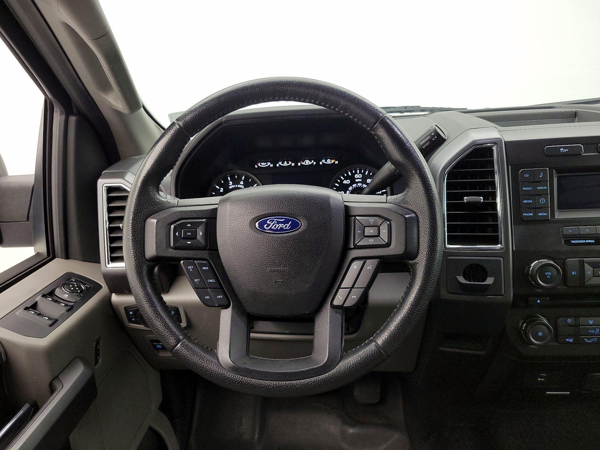 Thumbnail: 2016 Ford F-150 - 10