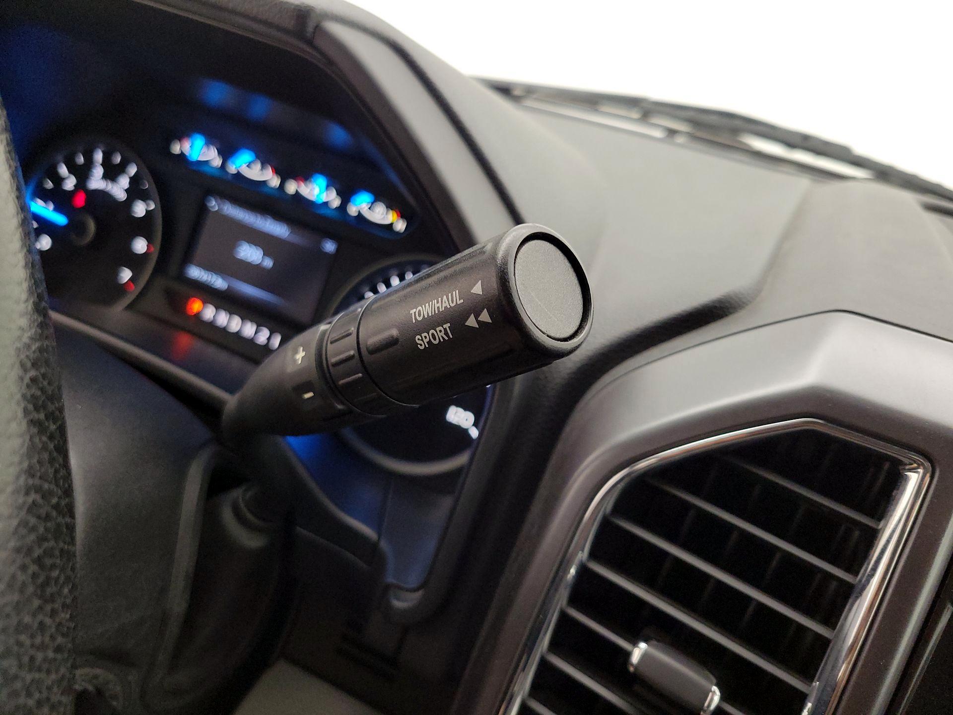 Thumbnail: 2016 Ford F-150 - 17
