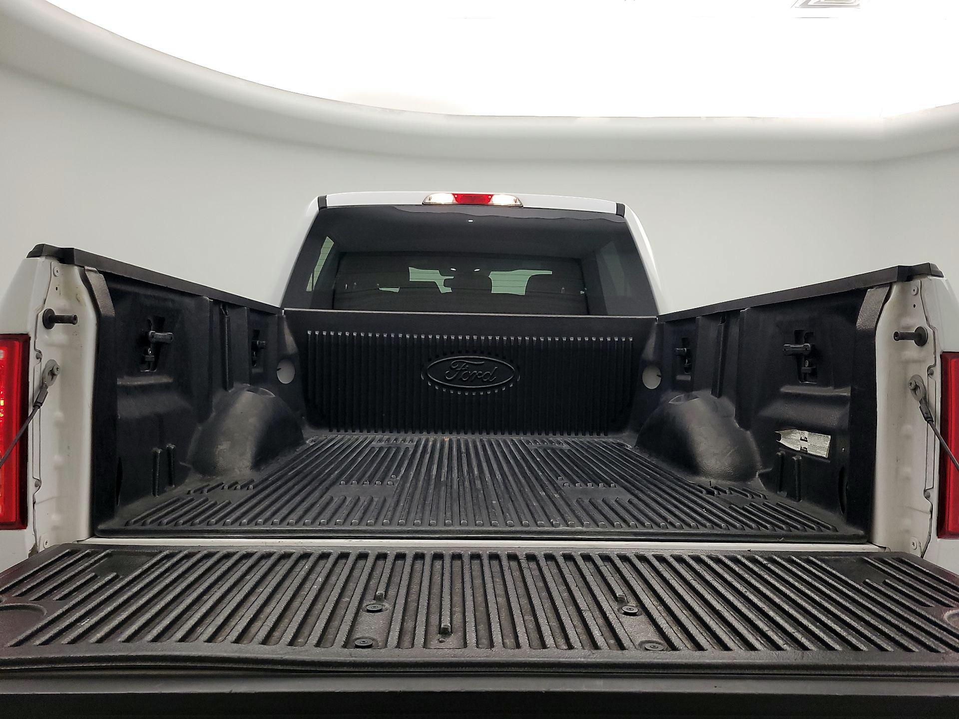Thumbnail: 2016 Ford F-150 - 20
