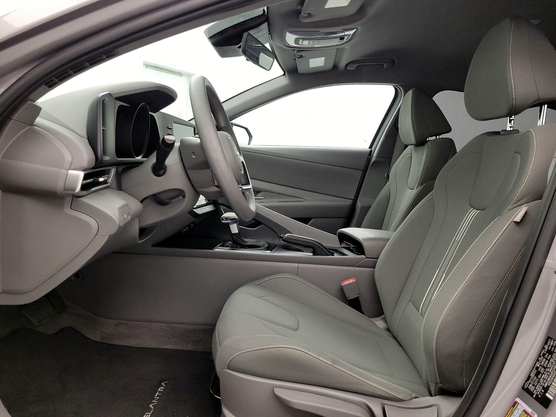 Thumbnail: 2023 Hyundai Elantra - 11