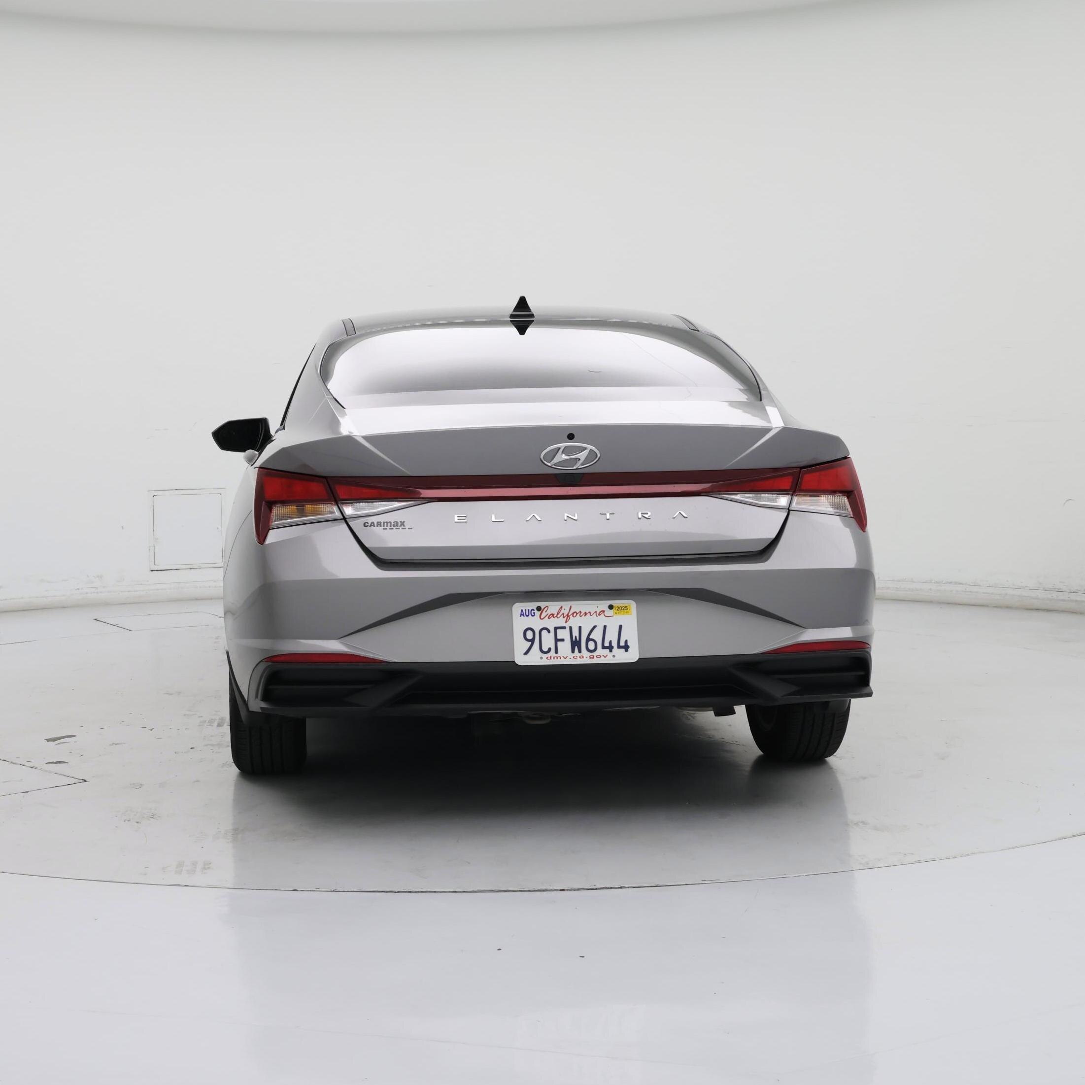 Thumbnail: 2023 Hyundai Elantra - 6