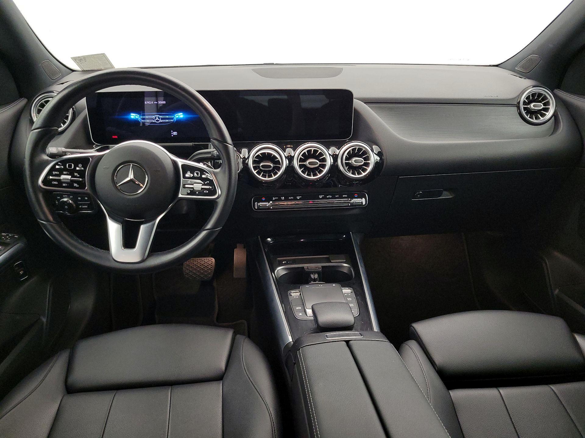 Thumbnail: 2021 Mercedes-Benz GLA - 9