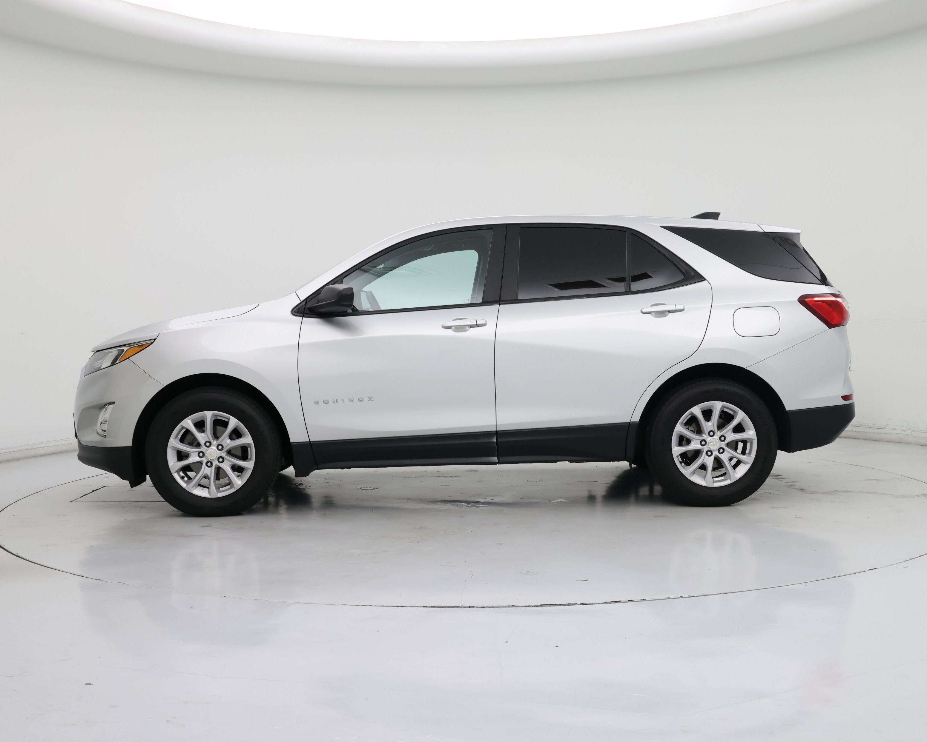 Thumbnail: 2021 Chevrolet Equinox - 3
