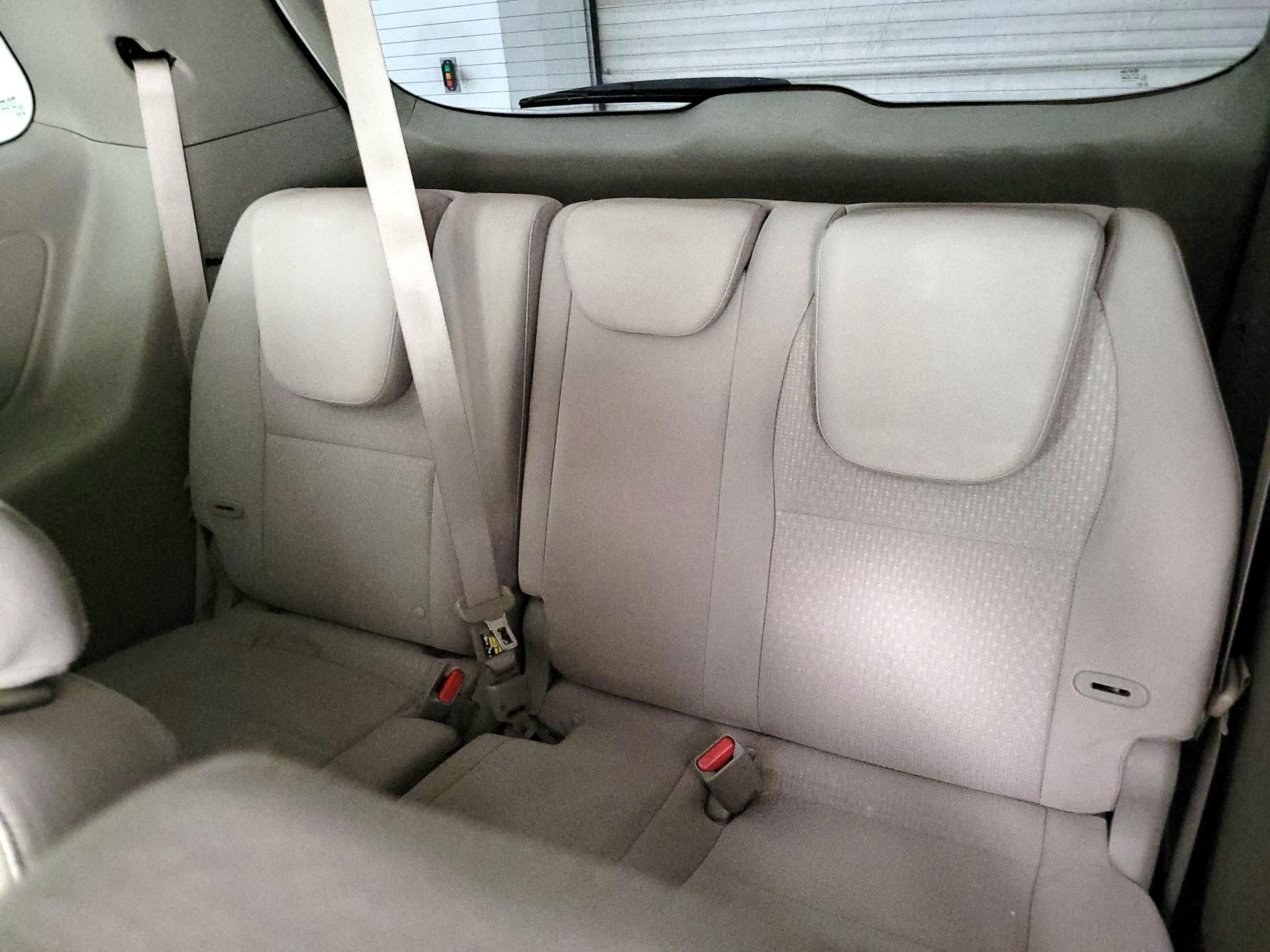 Thumbnail: 2016 Kia Sedona - 19