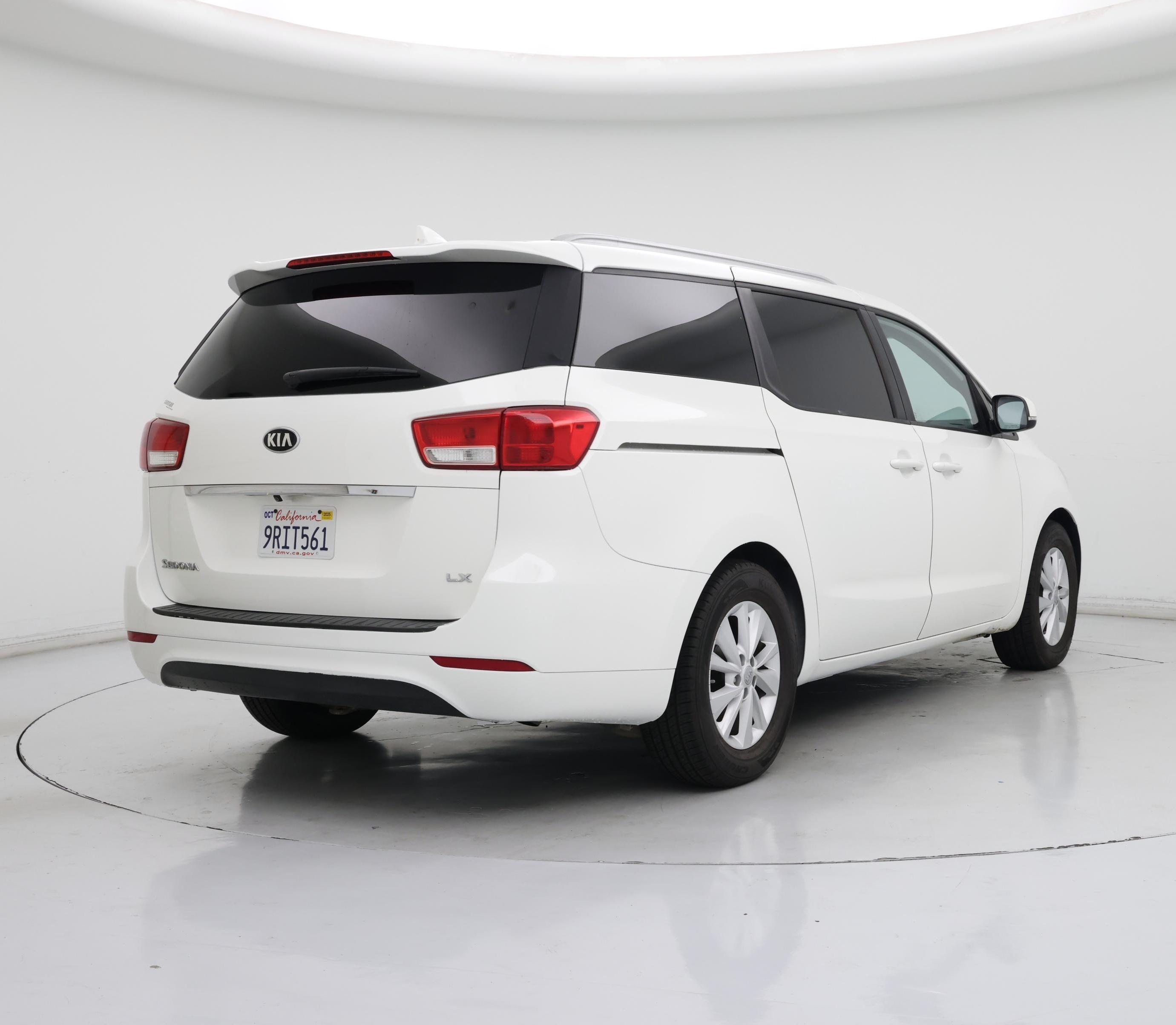 Thumbnail: 2016 Kia Sedona - 8