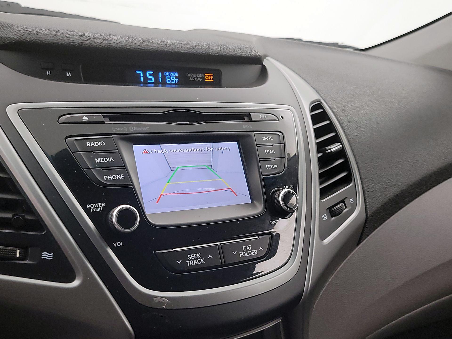 Thumbnail: 2016 Hyundai Elantra - 14