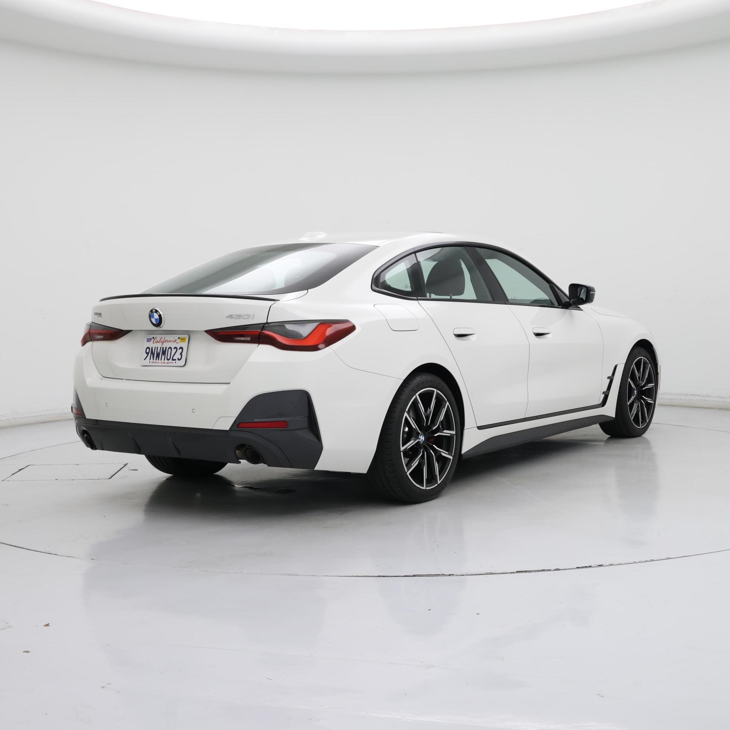 Thumbnail: 2024 BMW 4 Series - 8