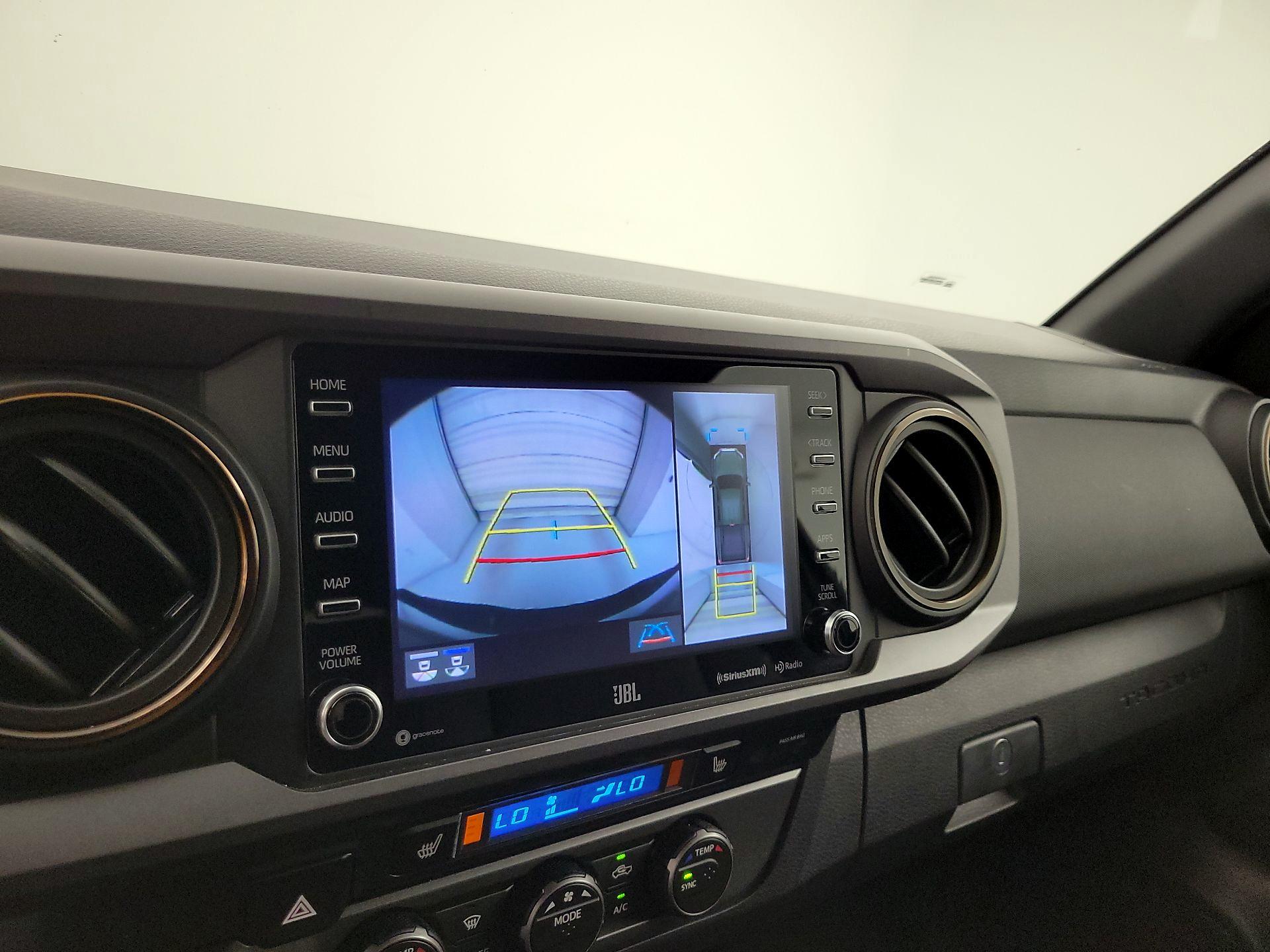 Thumbnail: 2021 Toyota Tacoma - 15
