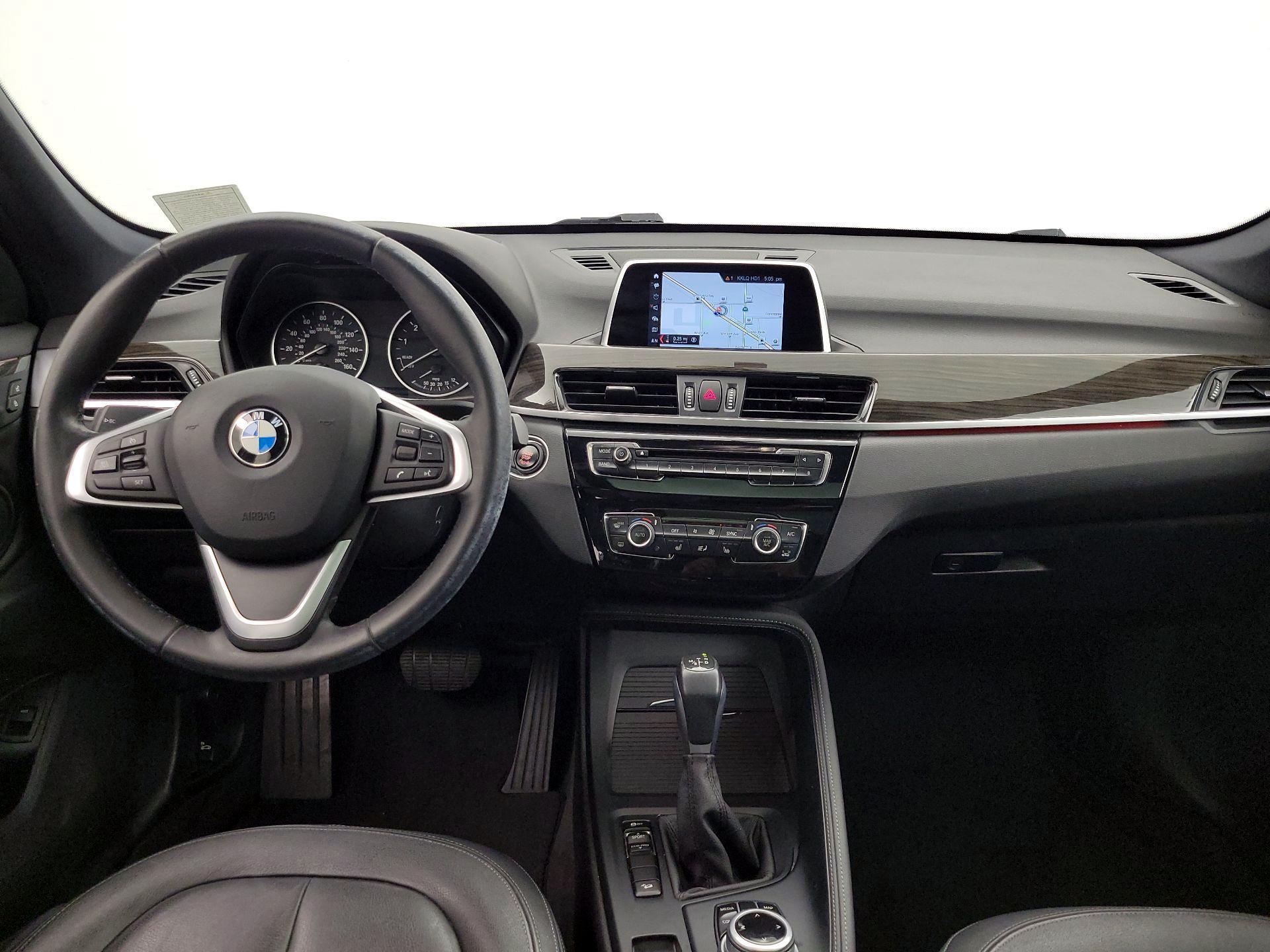 Thumbnail: 2018 BMW X1 - 9