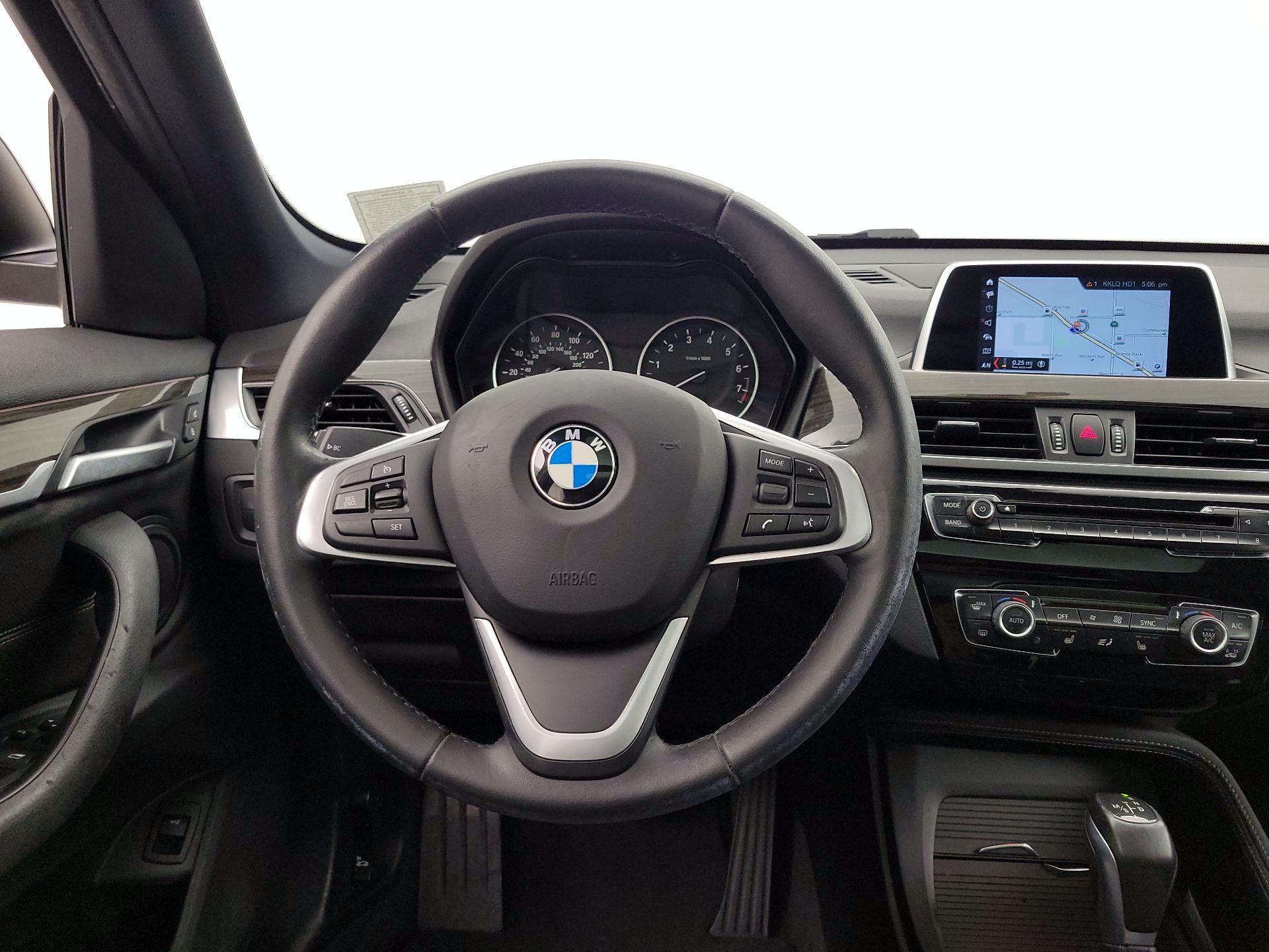 Thumbnail: 2018 BMW X1 - 10