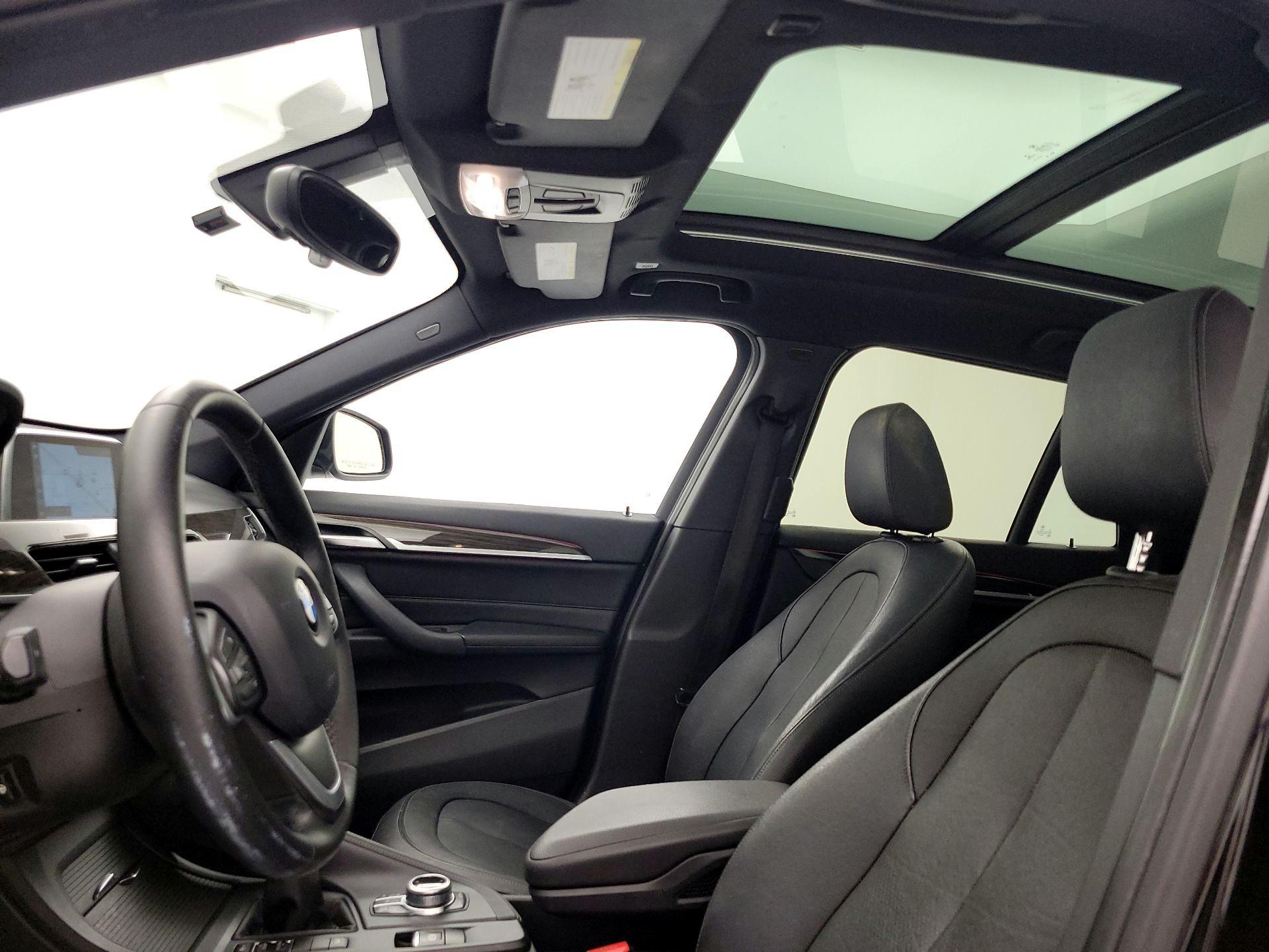 Thumbnail: 2018 BMW X1 - 20