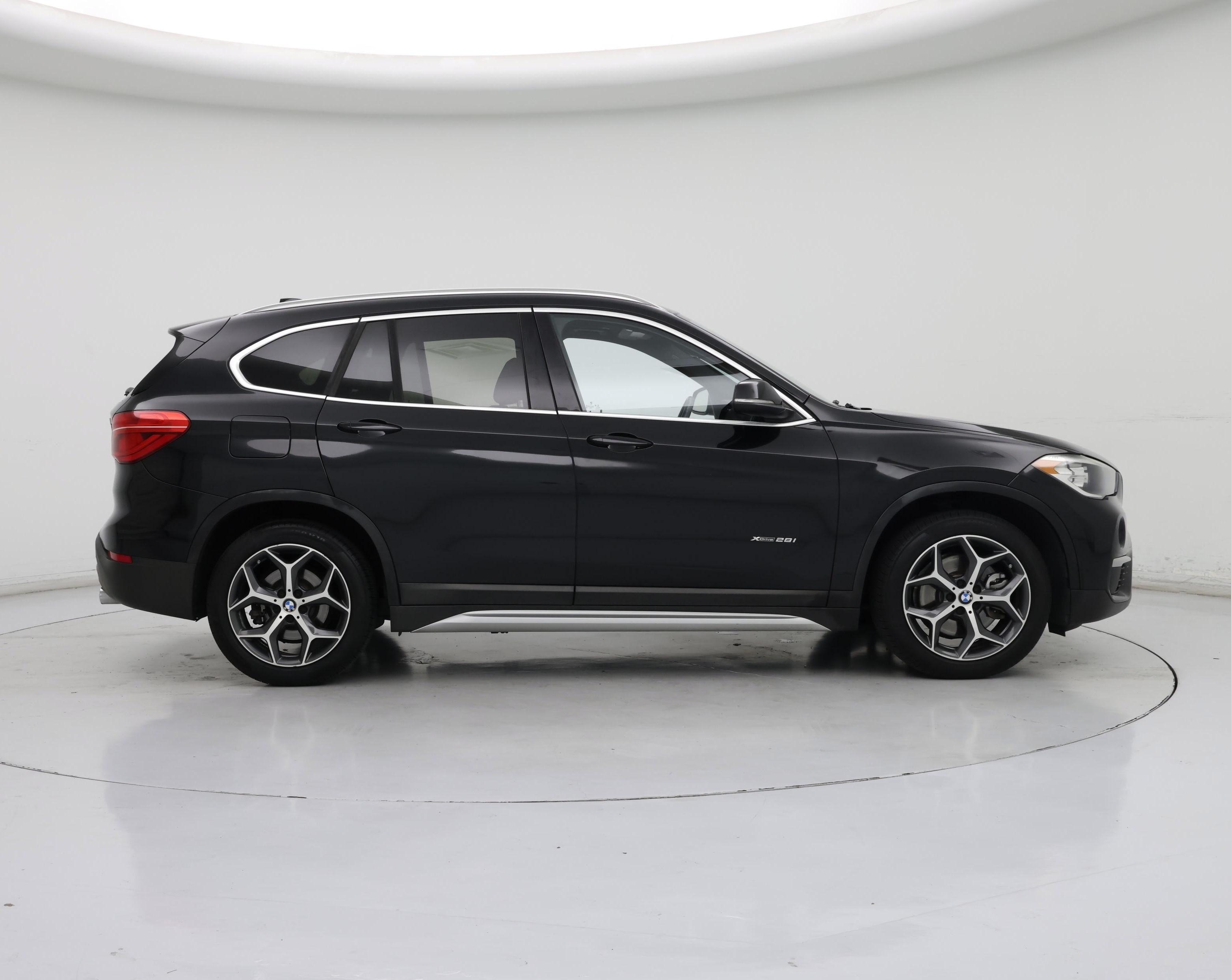 Thumbnail: 2018 BMW X1 - 7