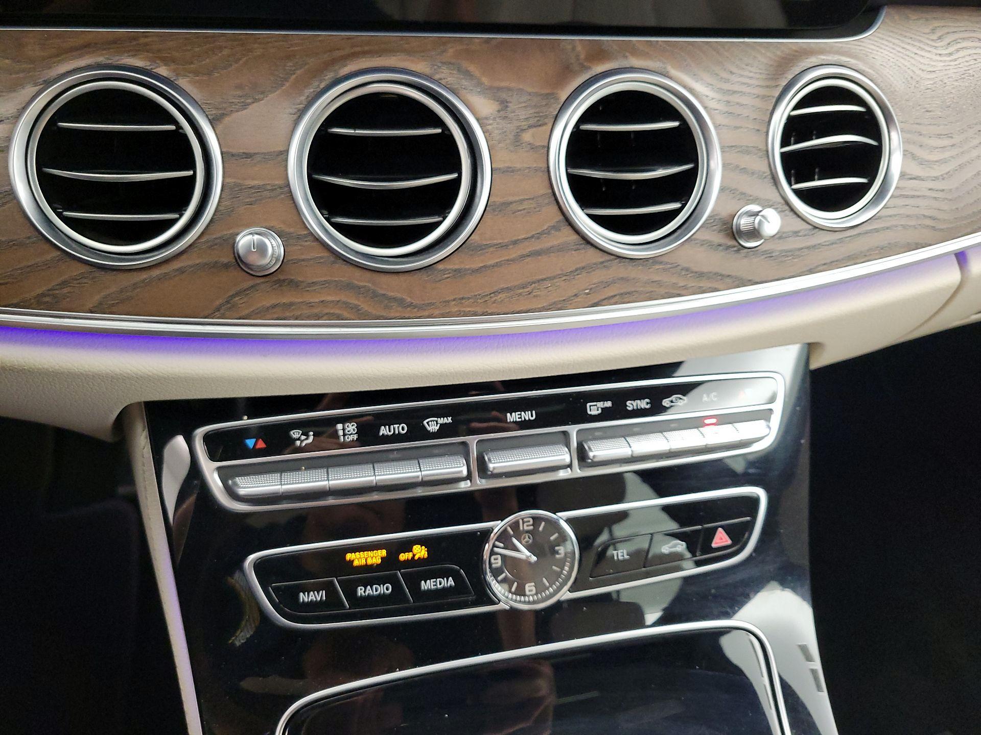Thumbnail: 2017 Mercedes-Benz E-Class - 17
