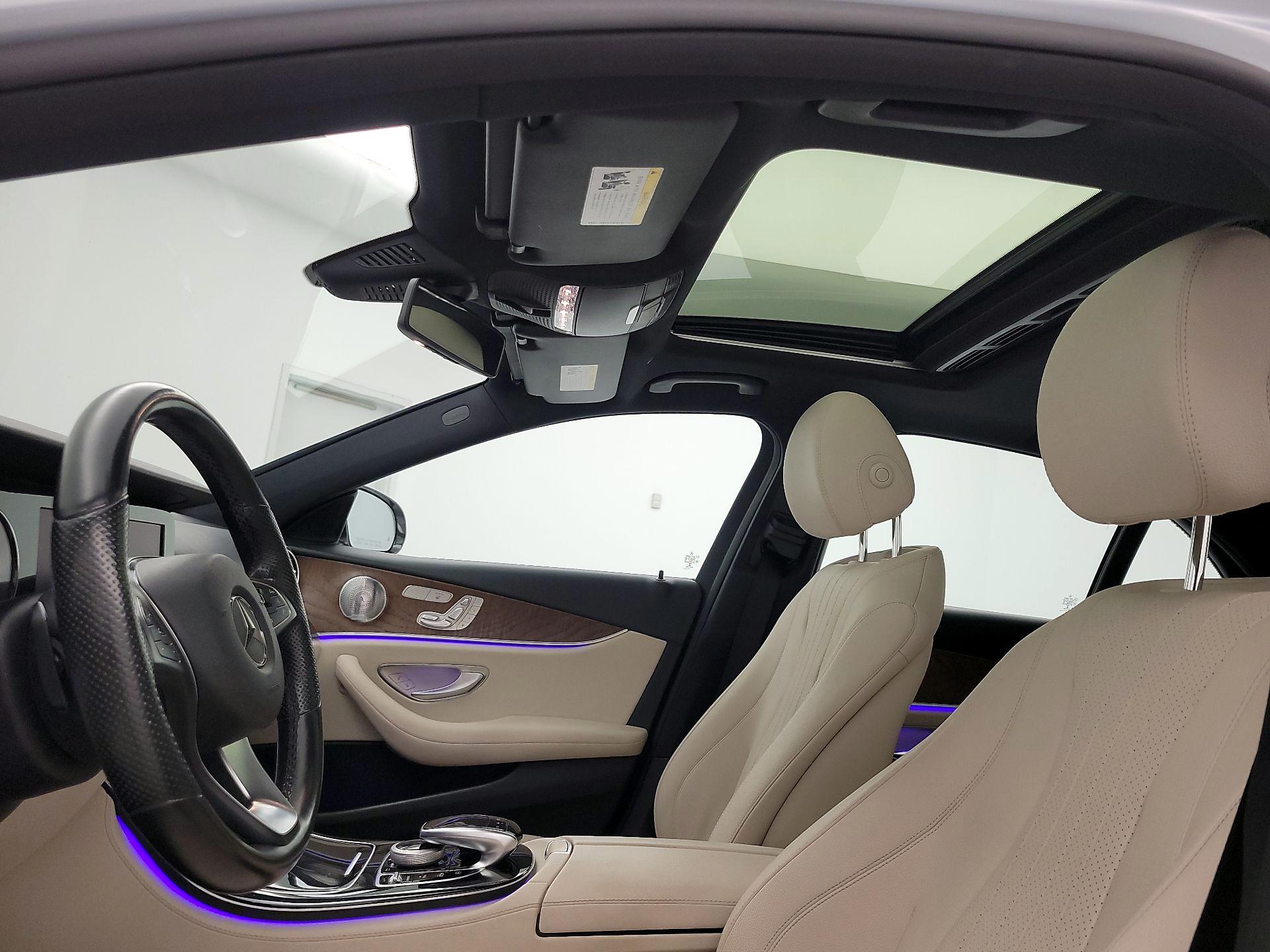 Thumbnail: 2017 Mercedes-Benz E-Class - 20