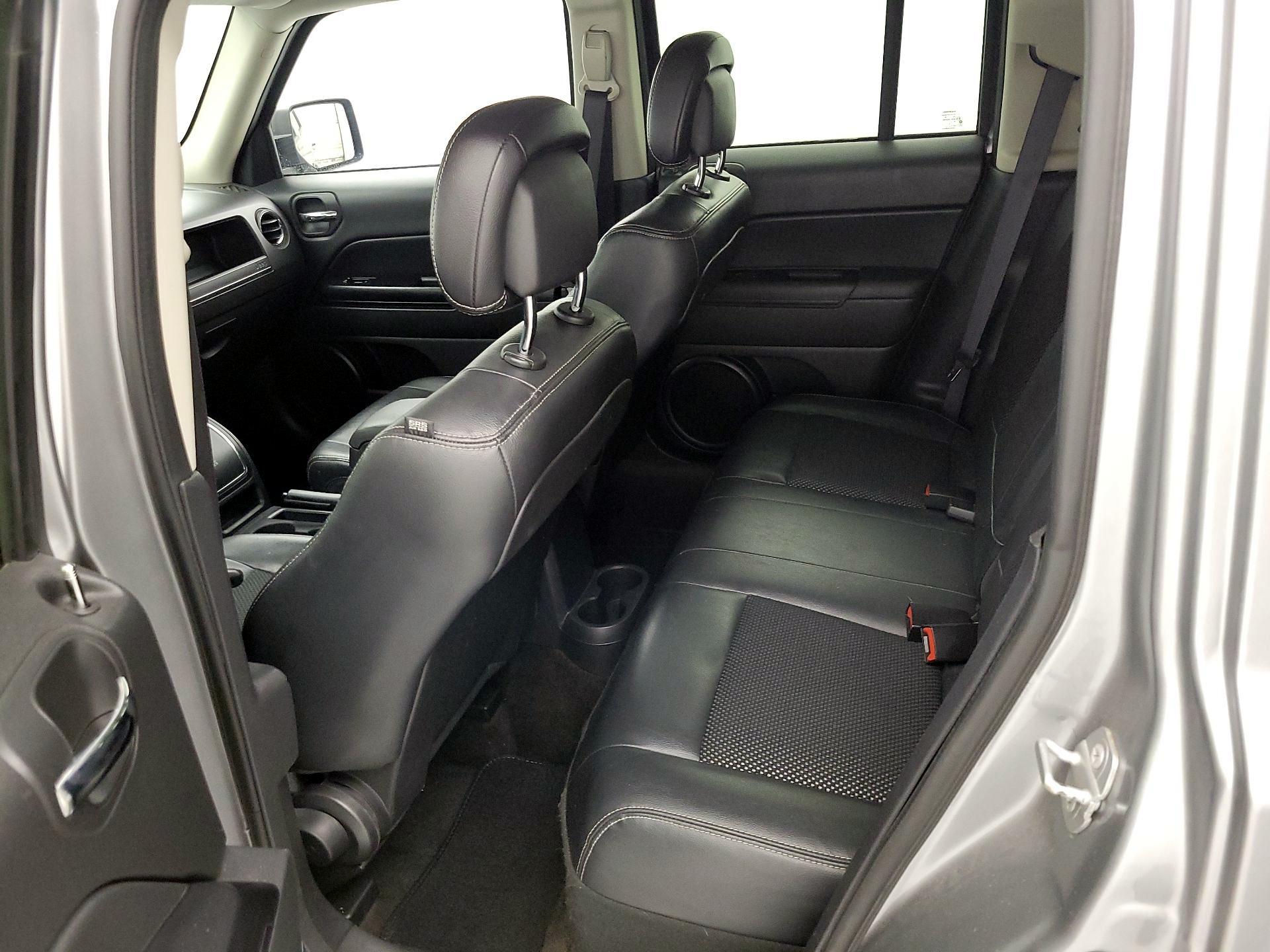 Thumbnail: 2016 Jeep Patriot - 17