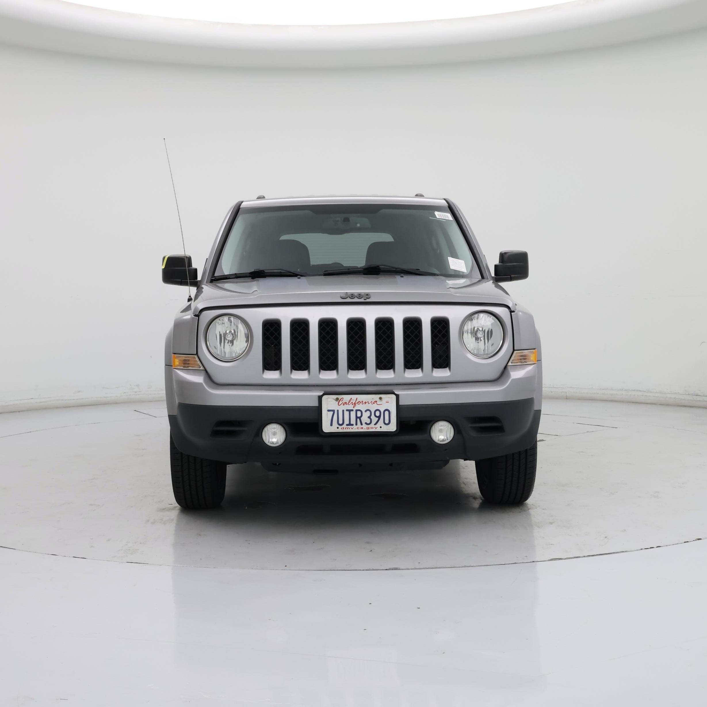 Thumbnail: 2016 Jeep Patriot - 5