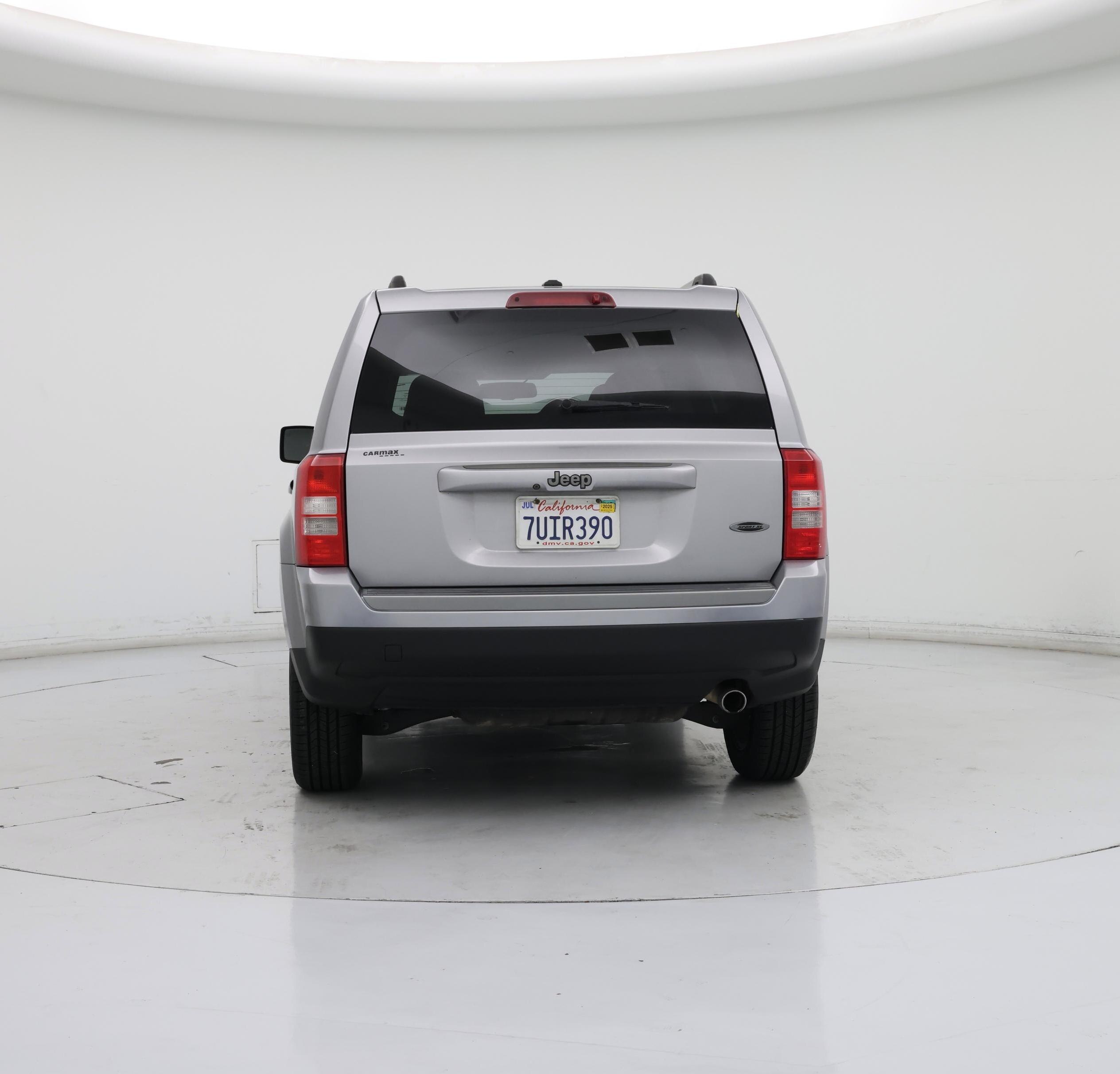 Thumbnail: 2016 Jeep Patriot - 6