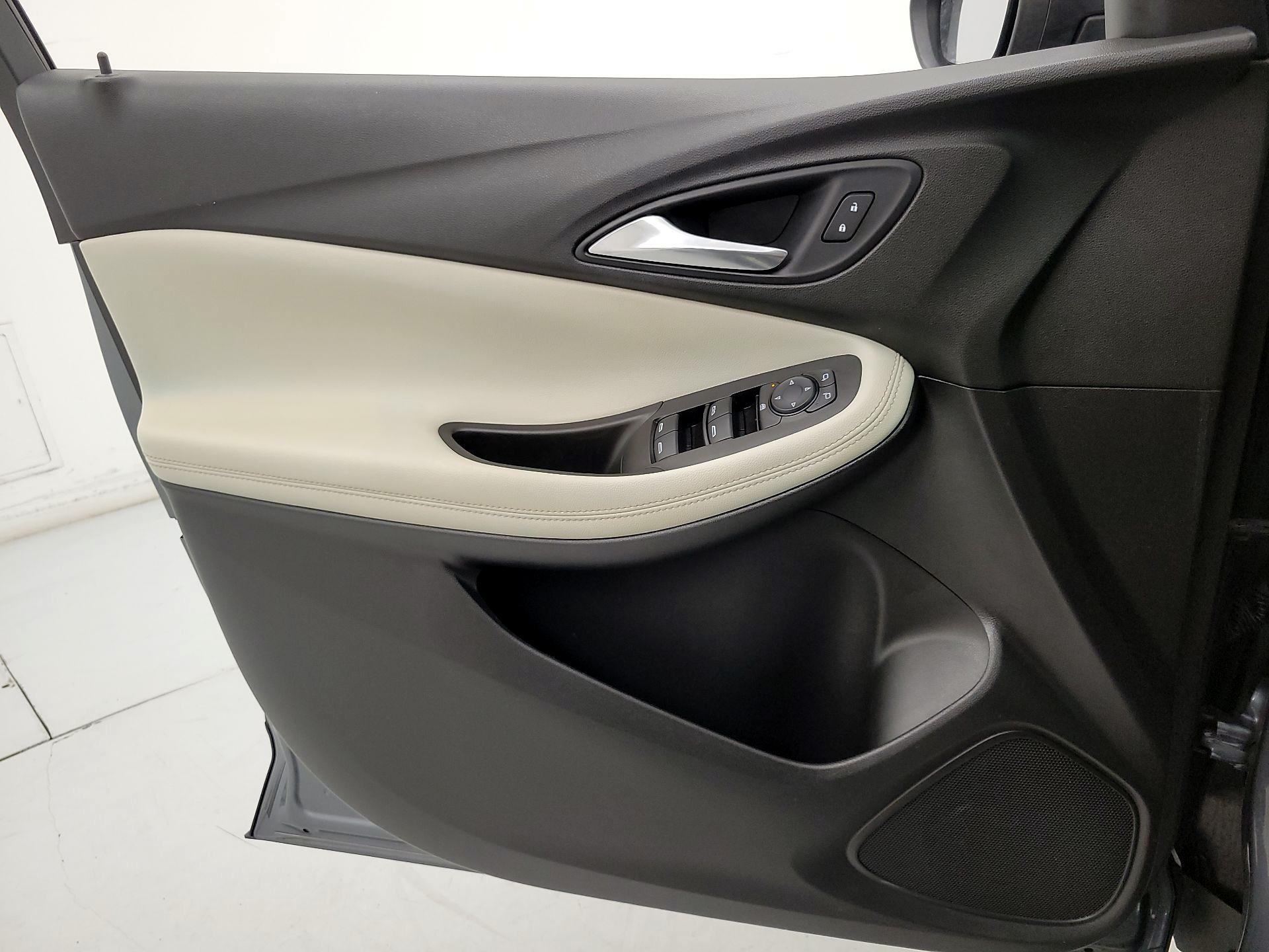 Thumbnail: 2021 Buick Encore GX - 12