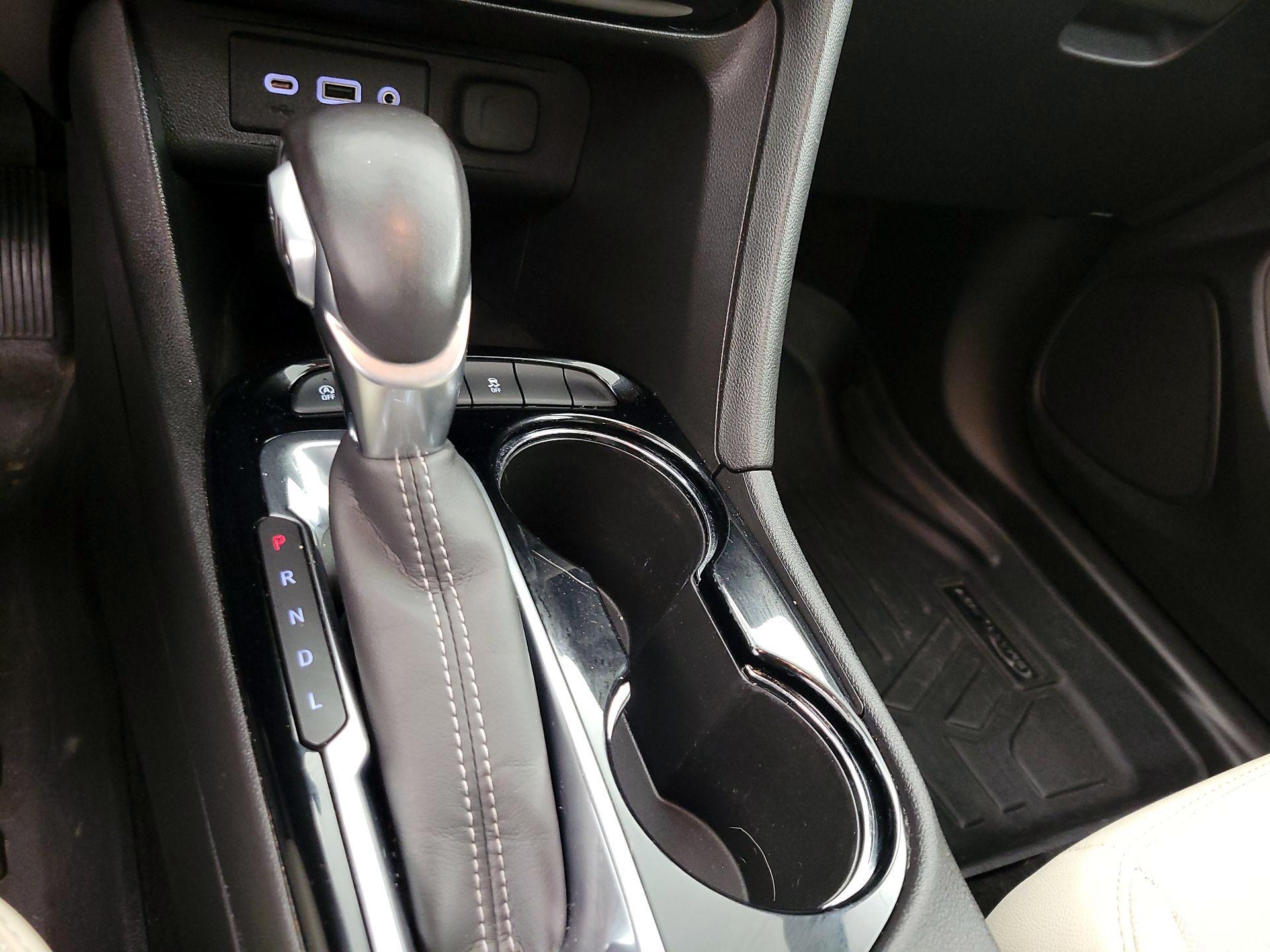 Thumbnail: 2021 Buick Encore GX - 17