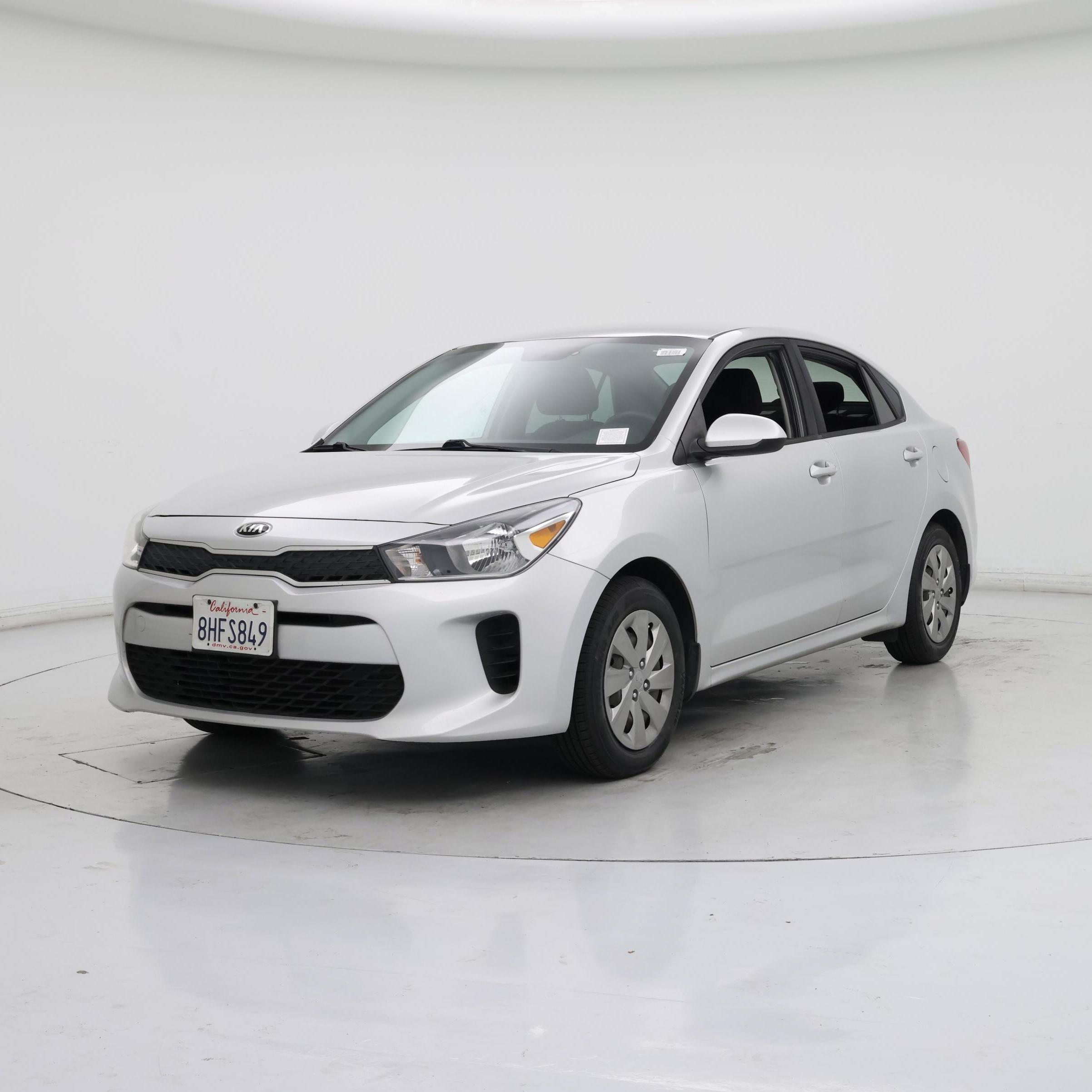 Thumbnail: 2019 Kia Rio - 4