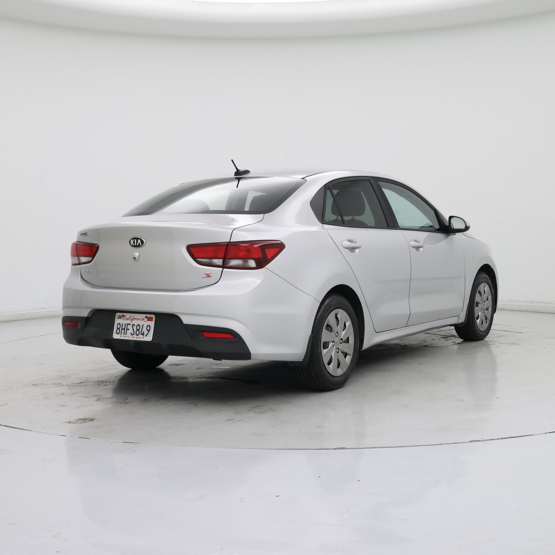 Thumbnail: 2019 Kia Rio - 8