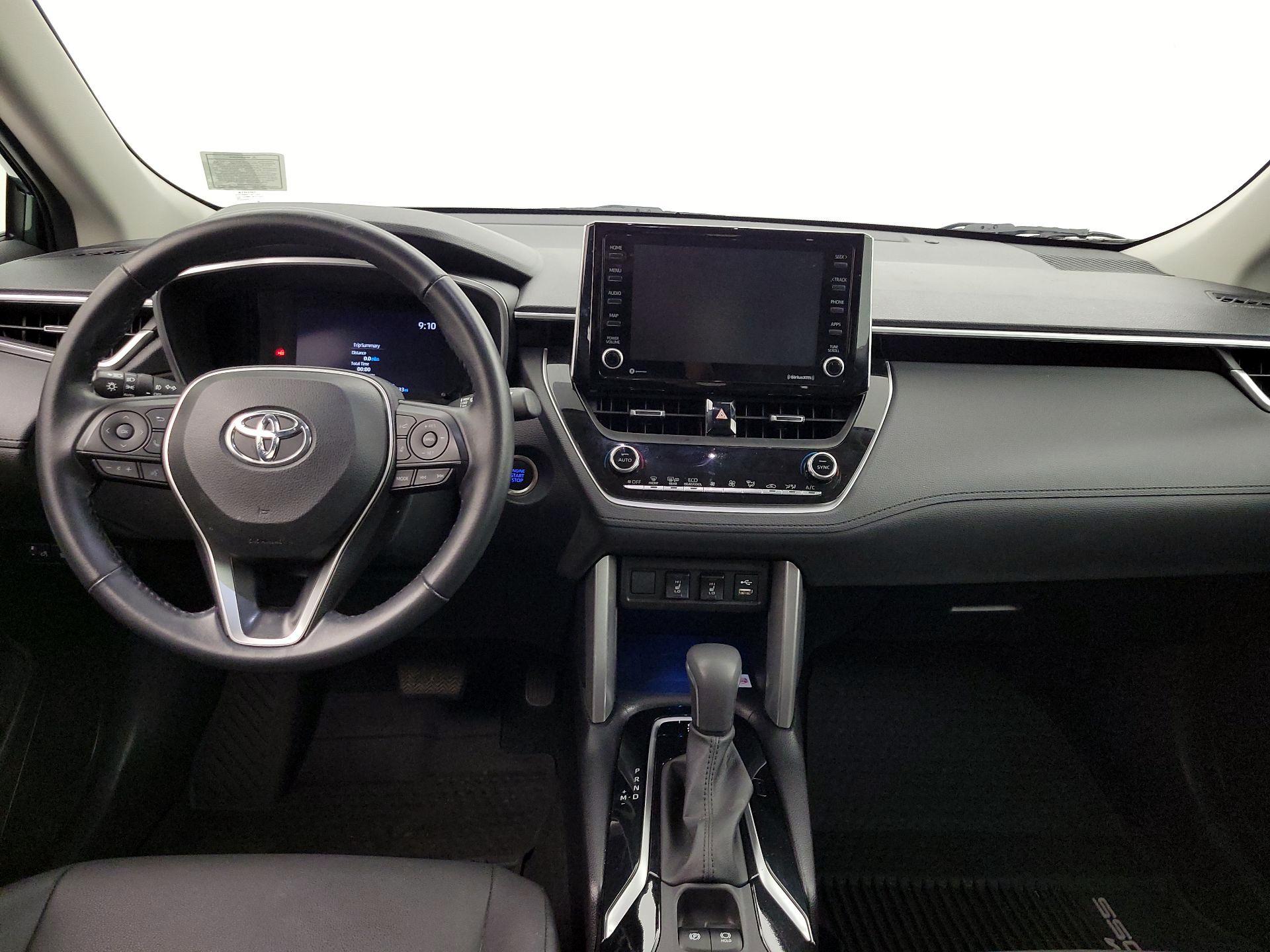 Thumbnail: 2022 Toyota Corolla Cross - 9