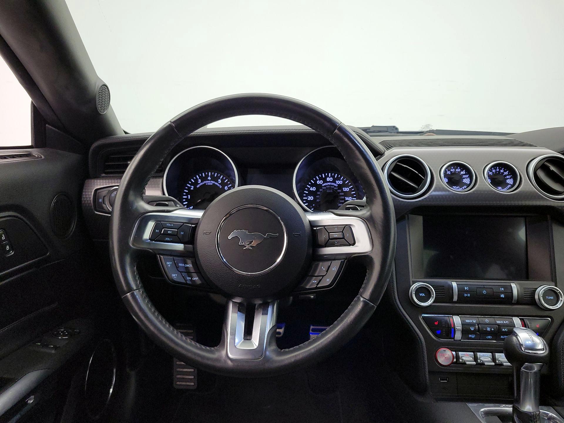Thumbnail: 2019 Ford Mustang - 10