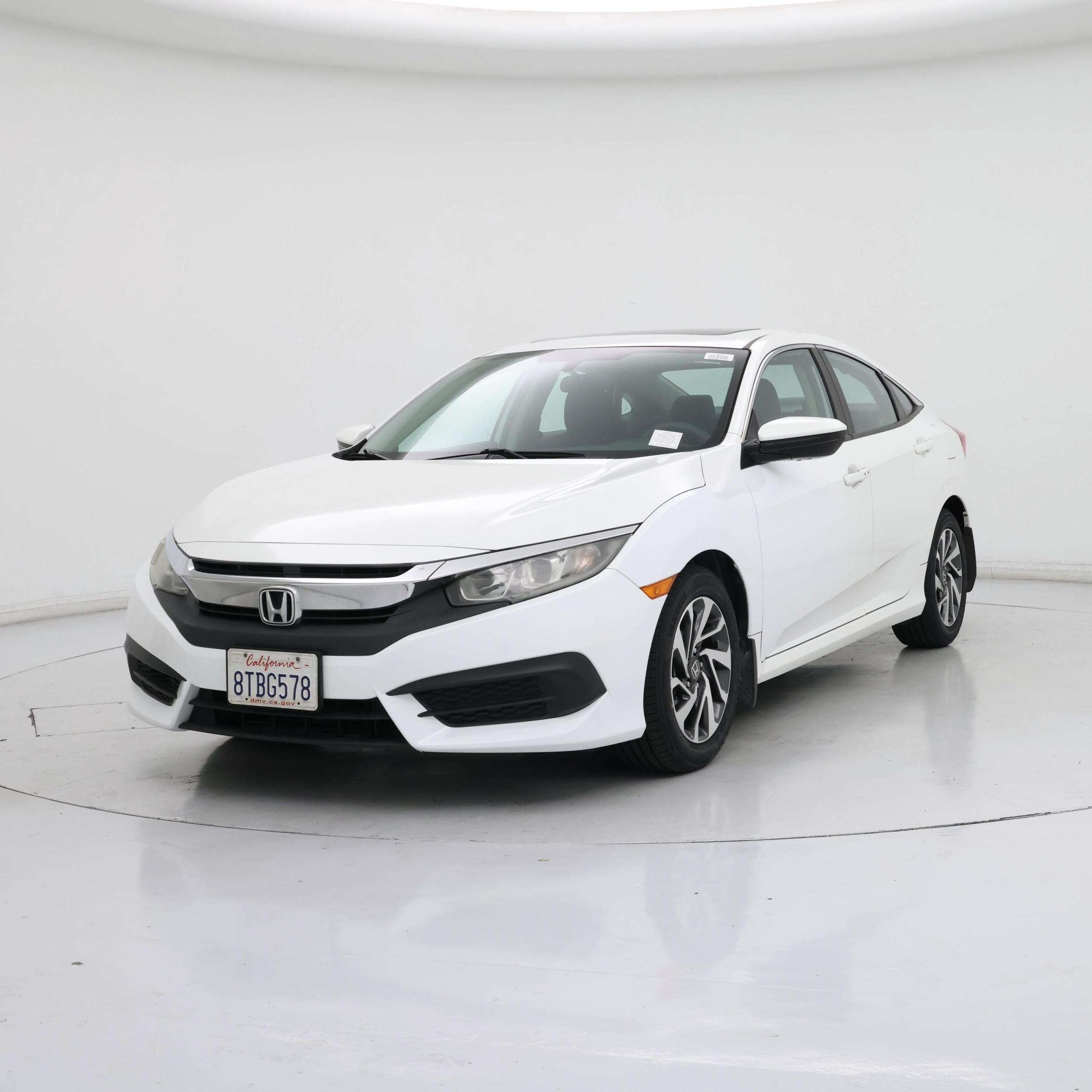 Thumbnail: 2016 Honda Civic - 4