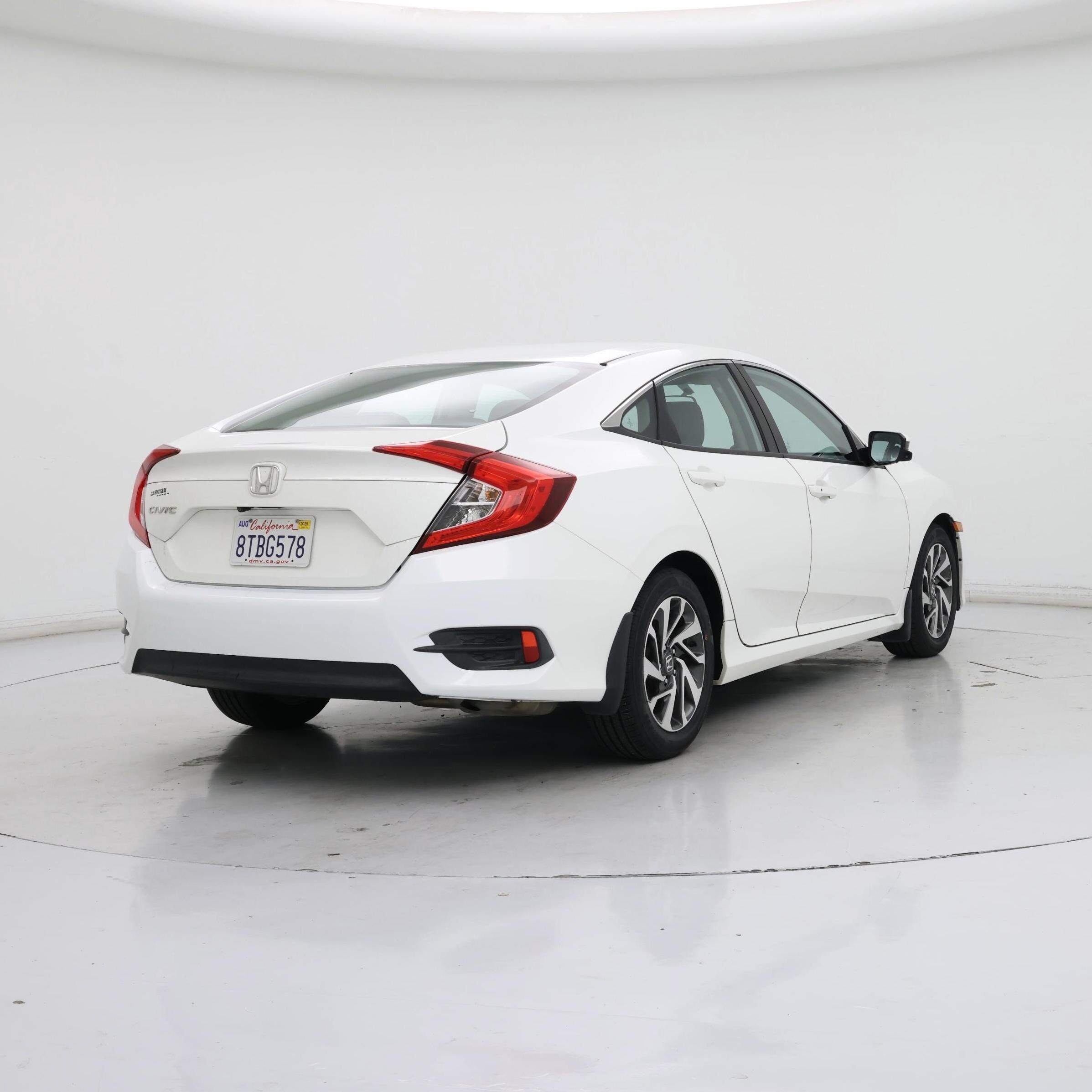 Thumbnail: 2016 Honda Civic - 8