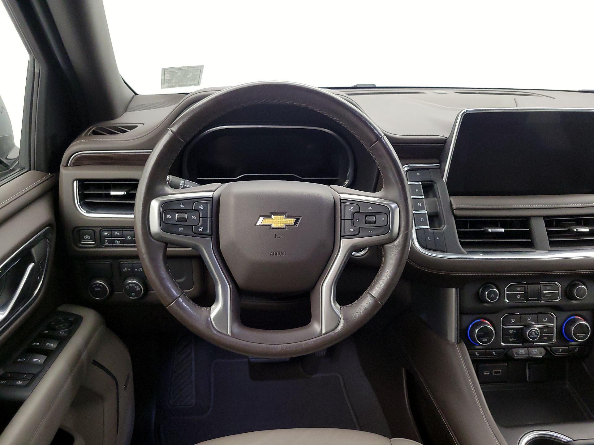 Thumbnail: 2023 Chevrolet Suburban - 10