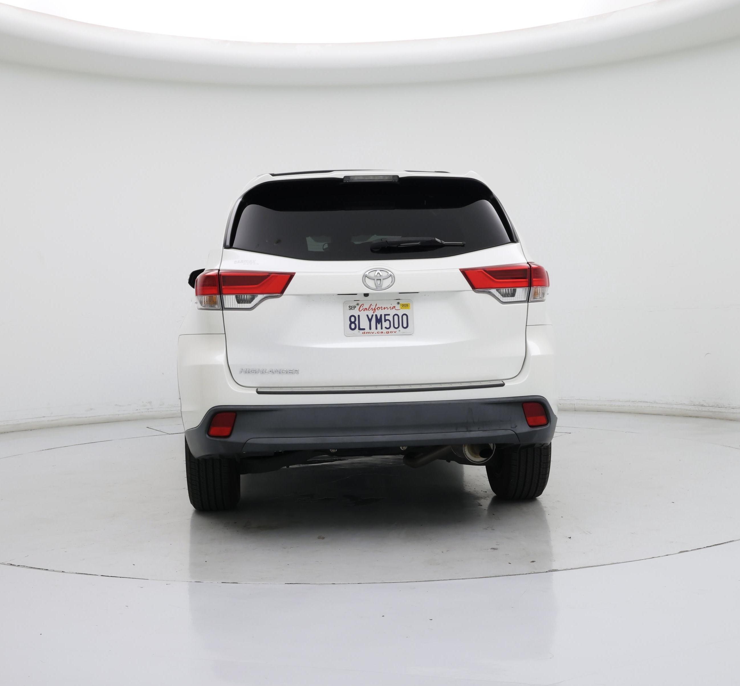 Thumbnail: 2019 Toyota Highlander - 6