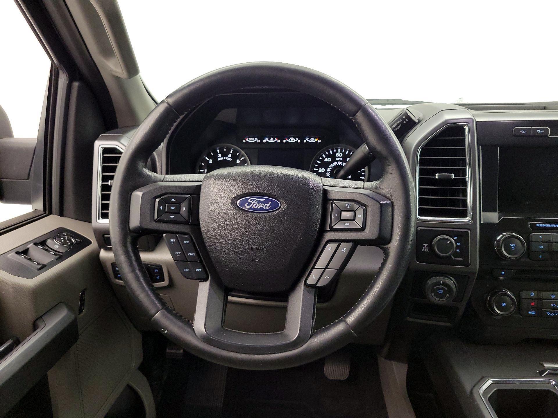 Thumbnail: 2017 Ford F-150 - 10