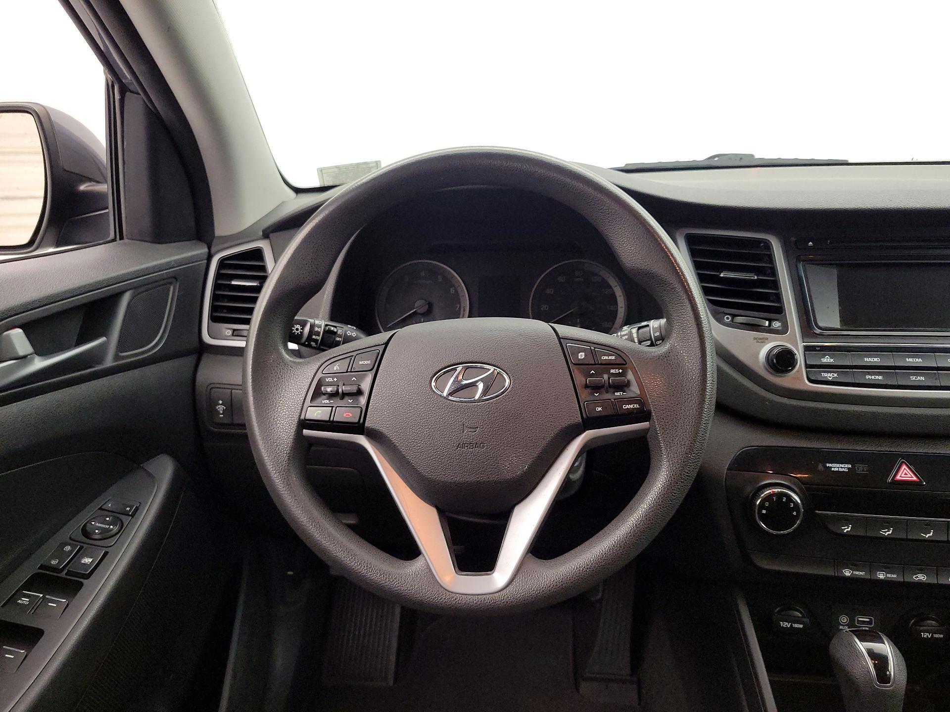 Thumbnail: 2017 Hyundai Tucson - 10