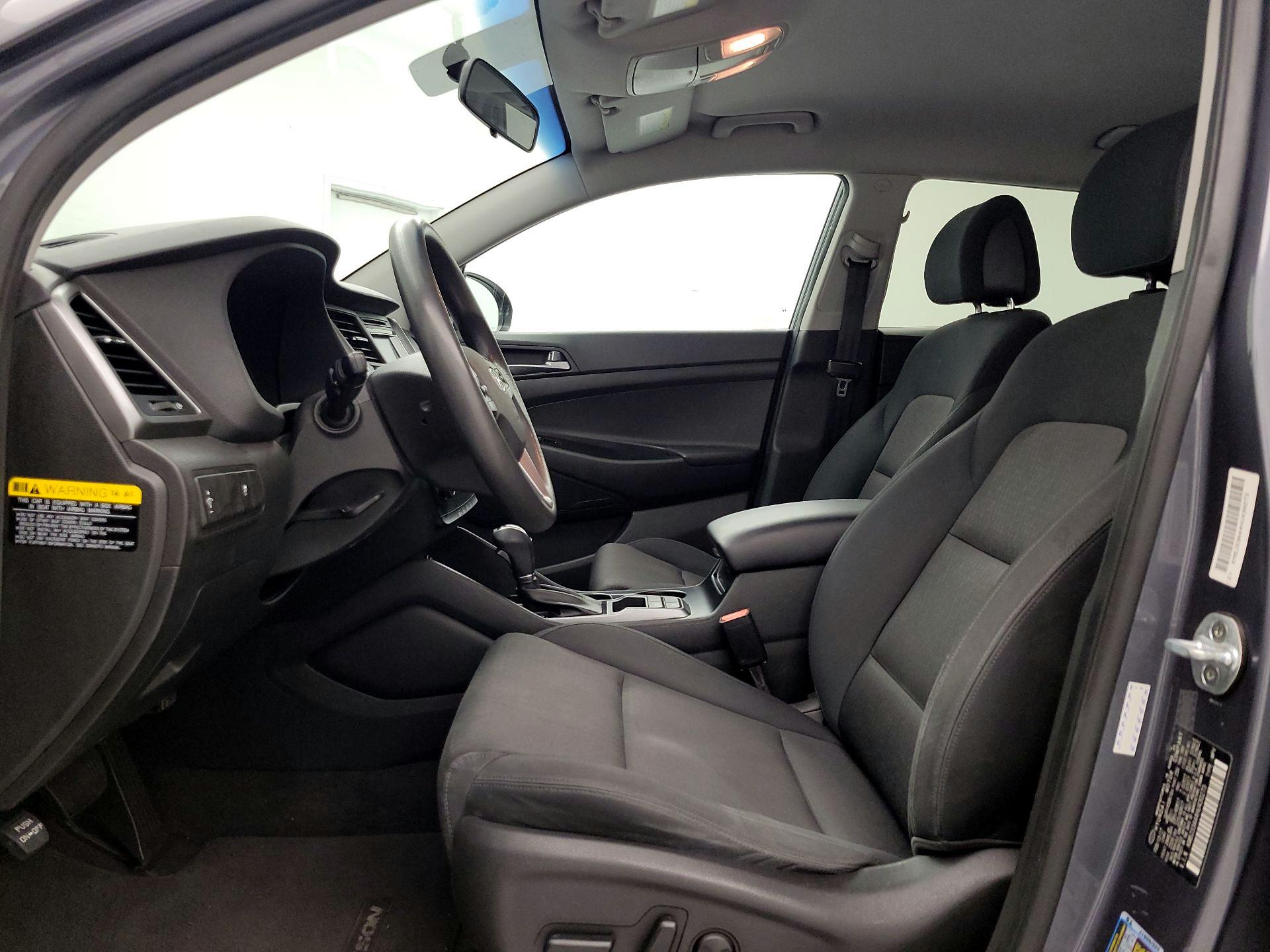 Thumbnail: 2017 Hyundai Tucson - 11