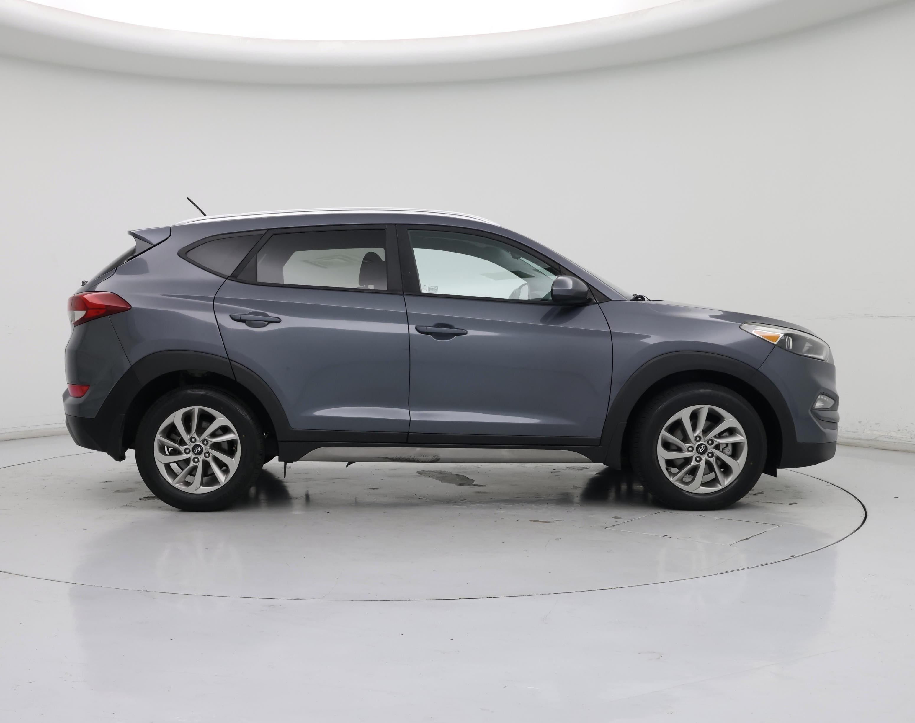 Thumbnail: 2017 Hyundai Tucson - 7