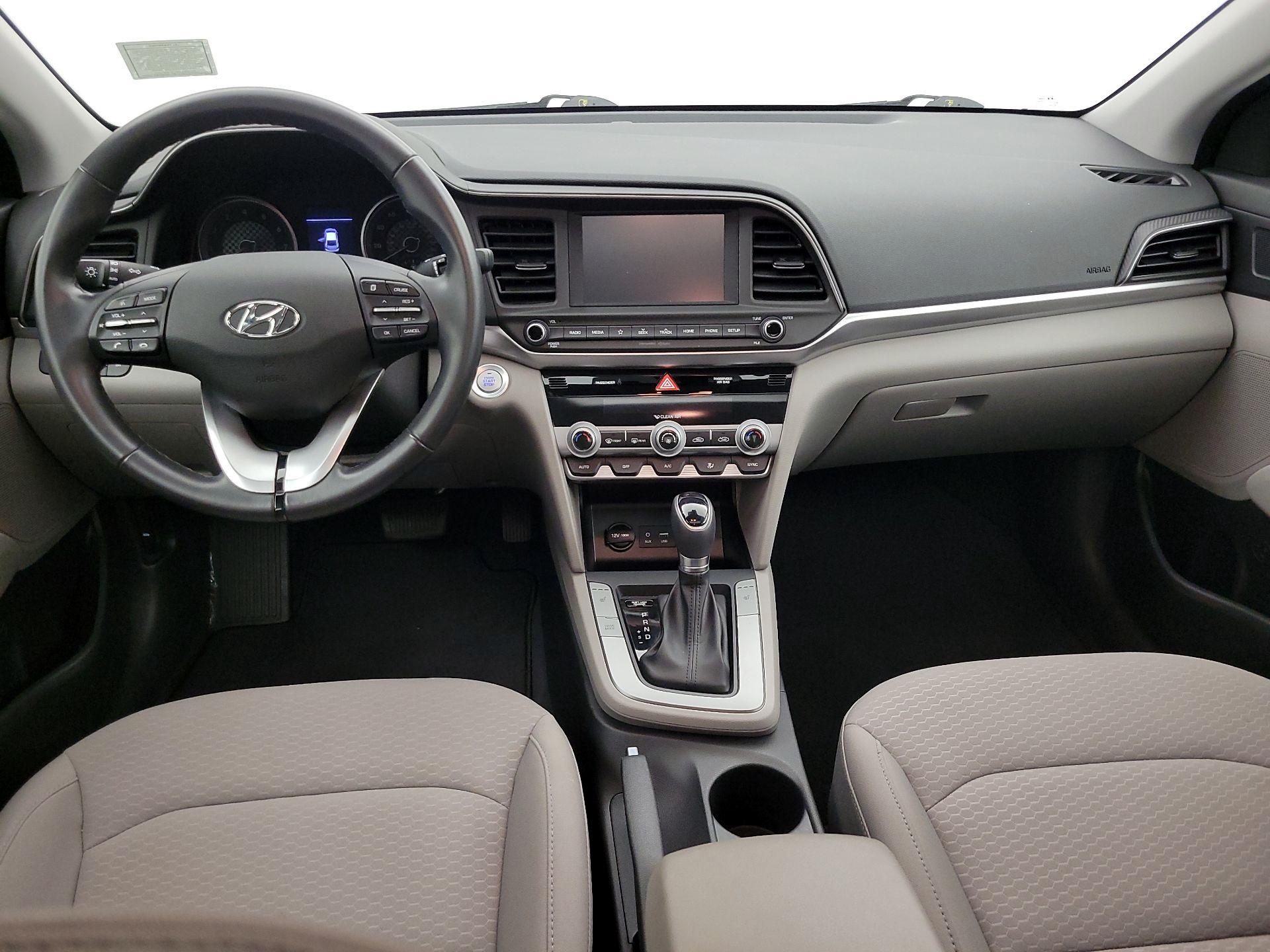 Thumbnail: 2020 Hyundai Elantra - 9