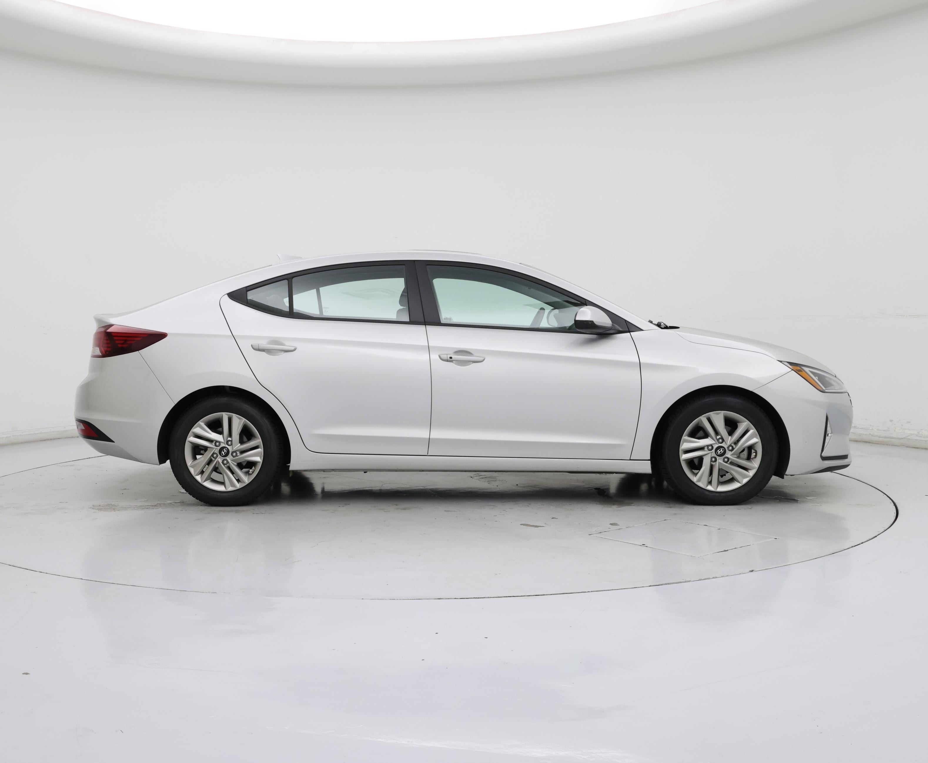 Thumbnail: 2020 Hyundai Elantra - 7