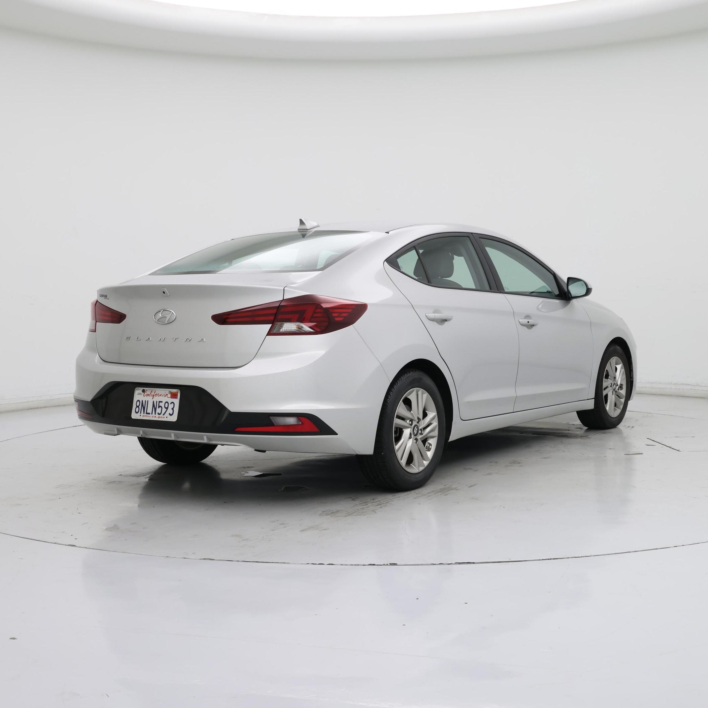 Thumbnail: 2020 Hyundai Elantra - 8