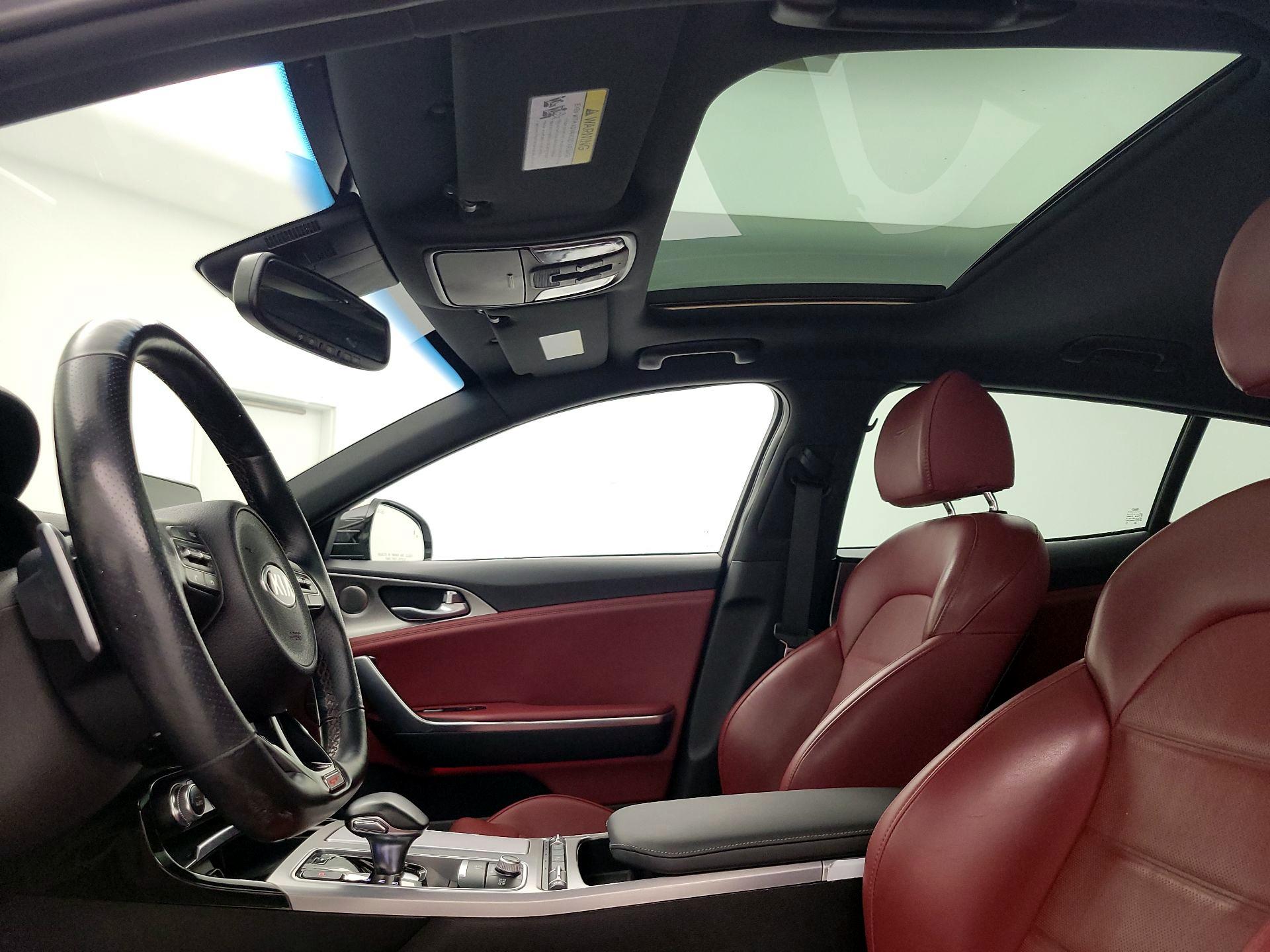 Thumbnail: 2019 Kia Stinger - 20