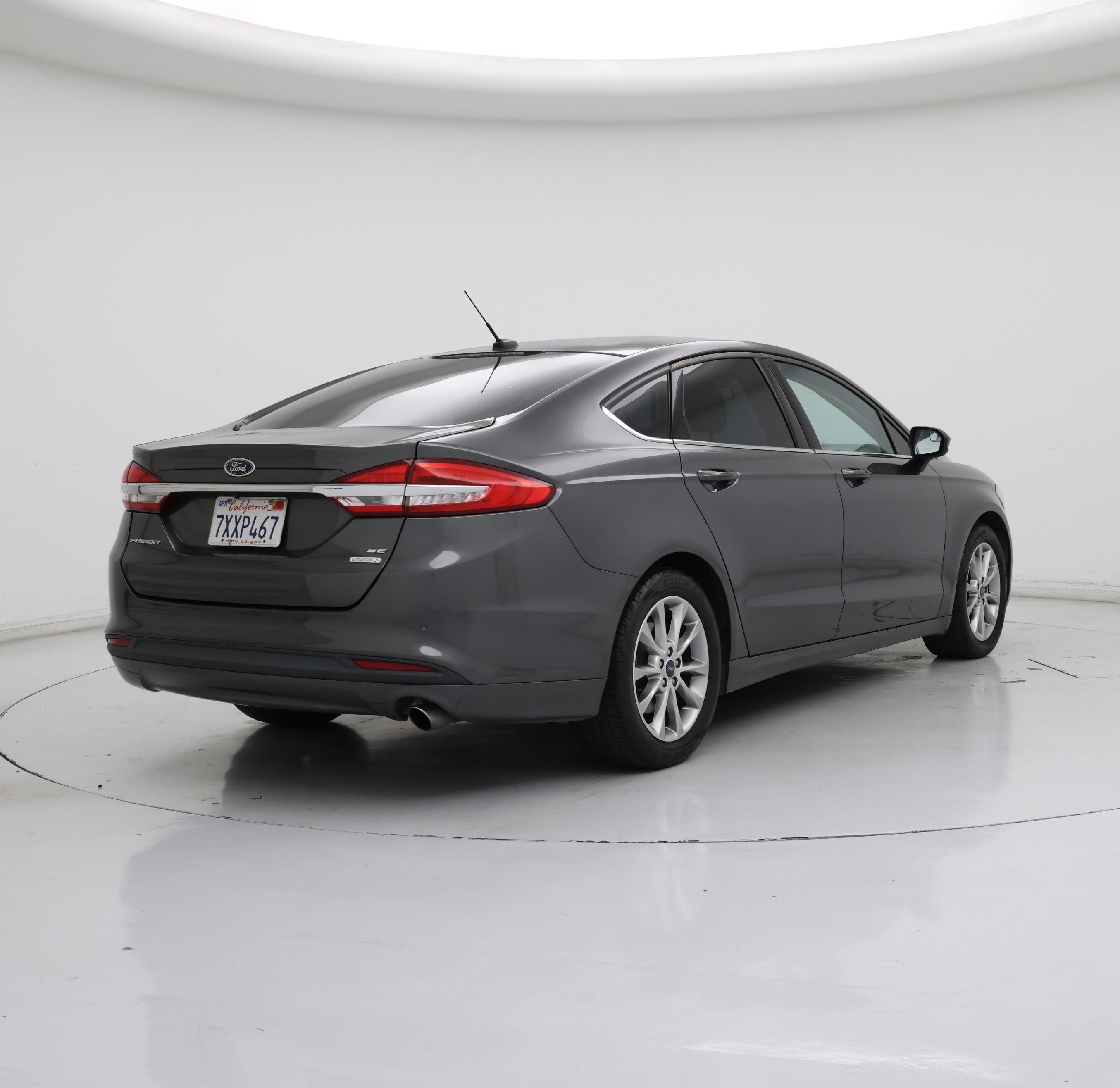 Thumbnail: 2017 Ford Fusion - 8