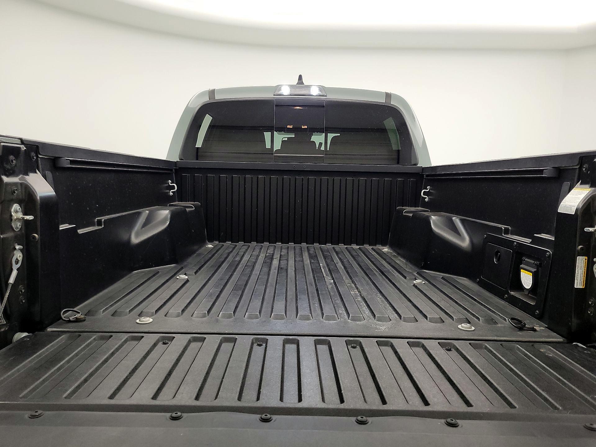 Thumbnail: 2023 Toyota Tacoma - 20