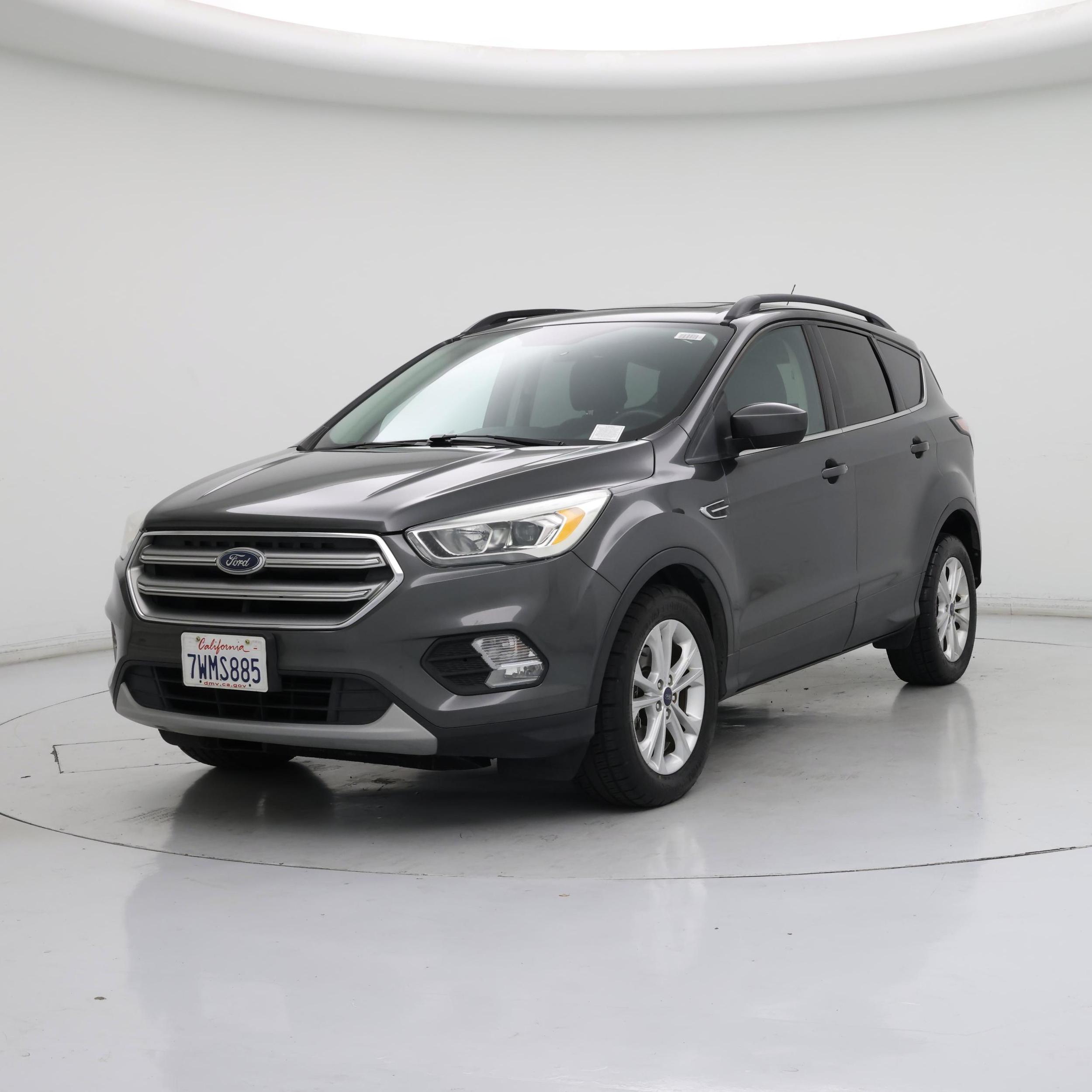 Thumbnail: 2017 Ford Escape - 4
