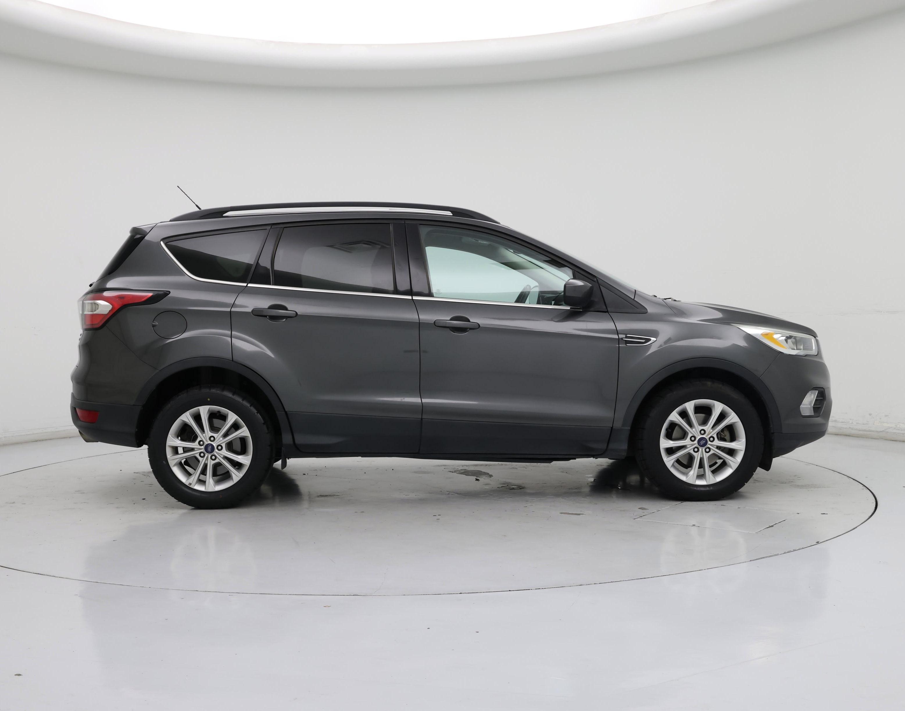 Thumbnail: 2017 Ford Escape - 7
