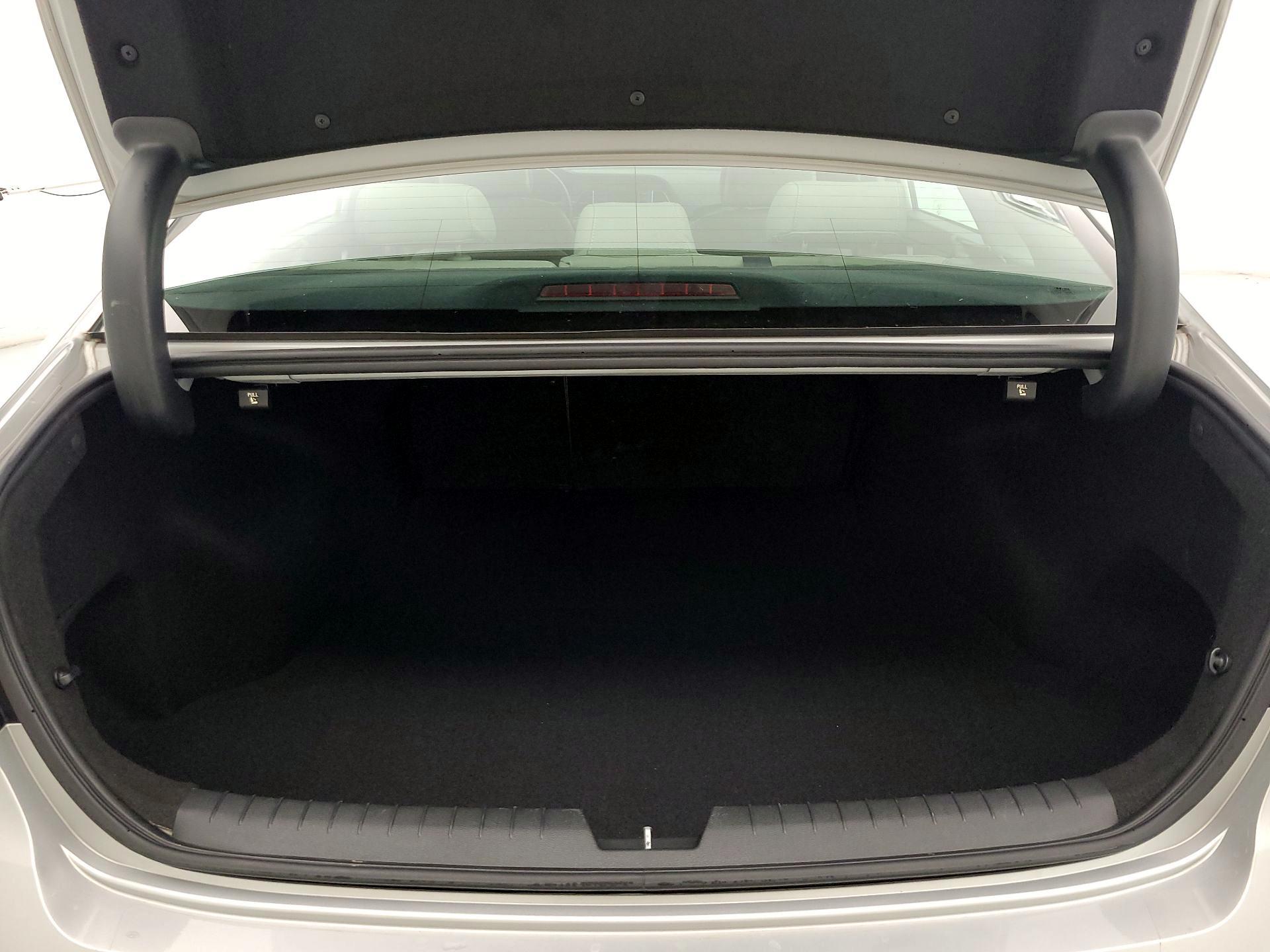 Thumbnail: 2015 Hyundai Sonata - 19